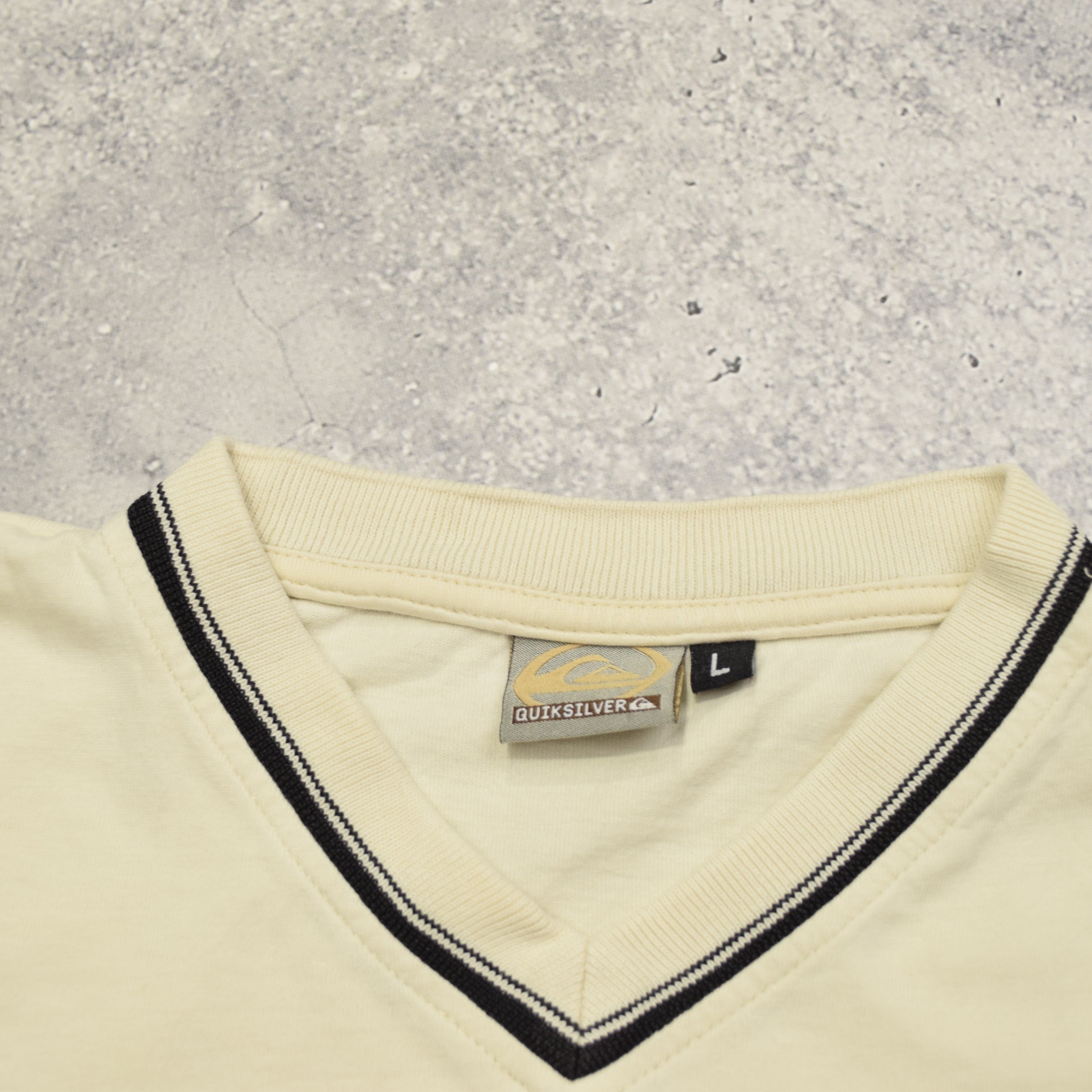2000s Quiksilver T-Shirt