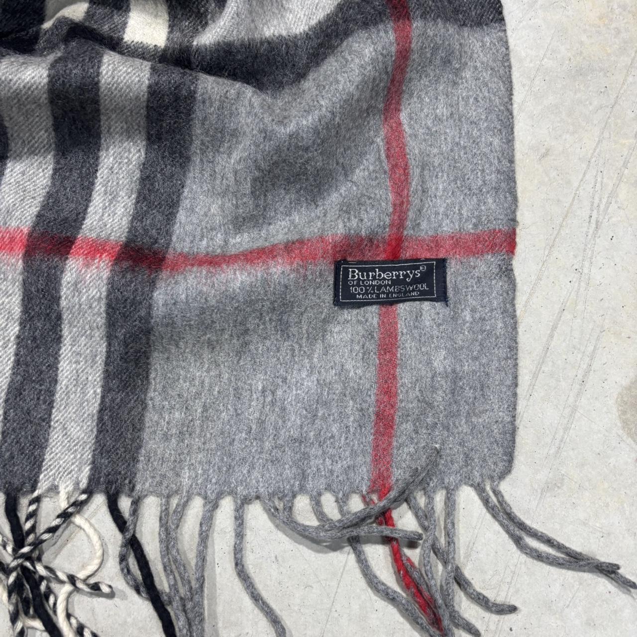 90s Burberrys Plaid Scarf