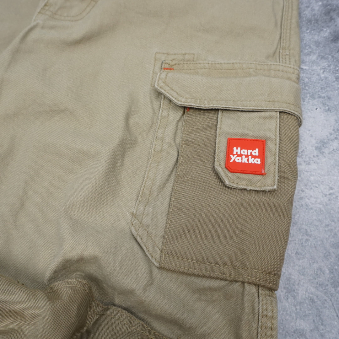 2000s Hard Yakka Cargo Pants