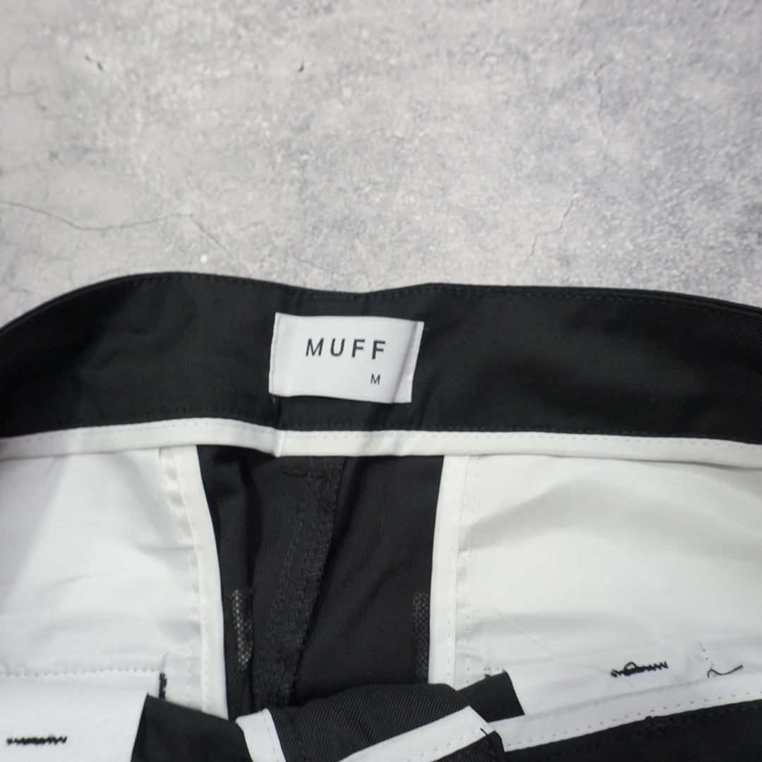 Muff Darted Pants