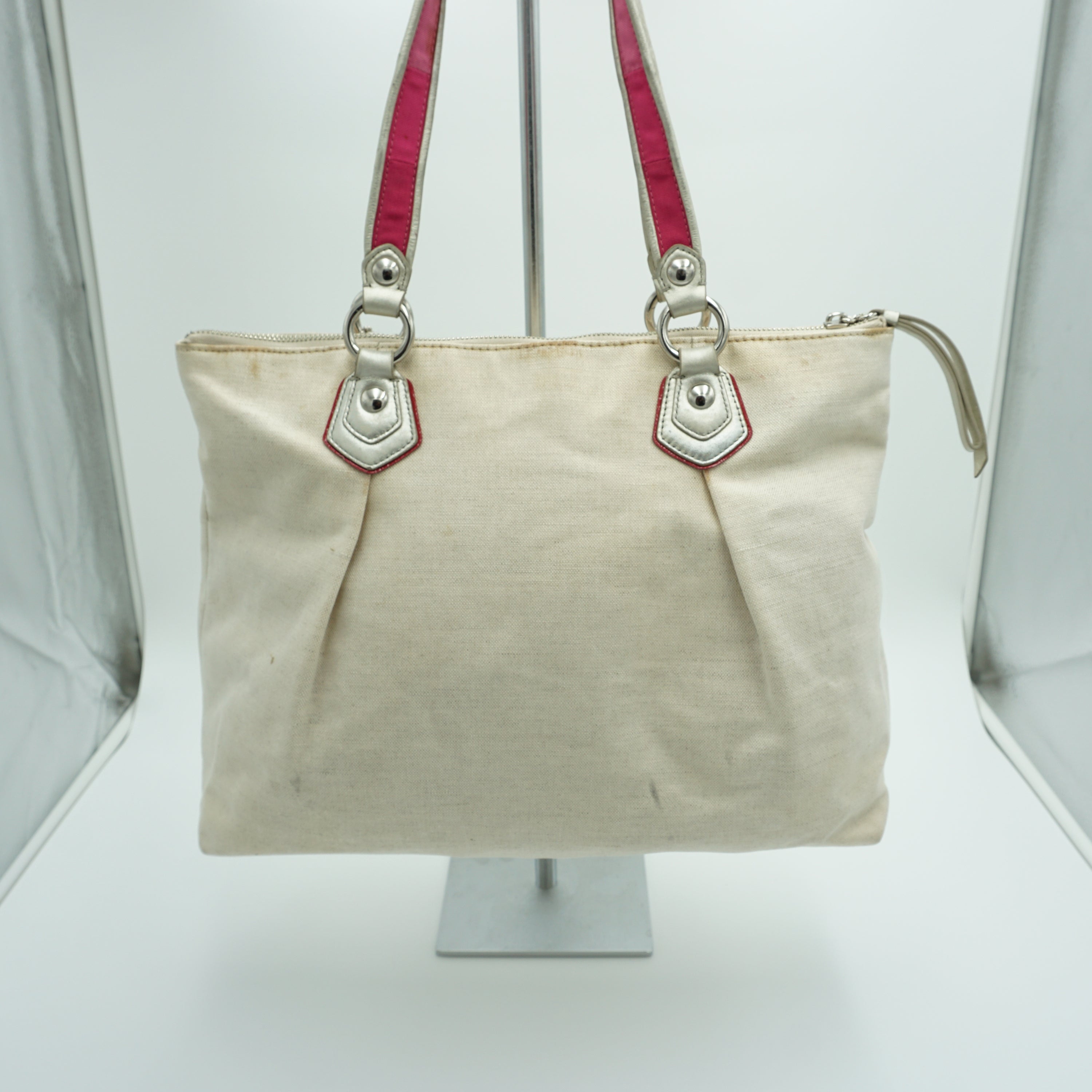 2000s Coach Poppy Heart Tote Bag