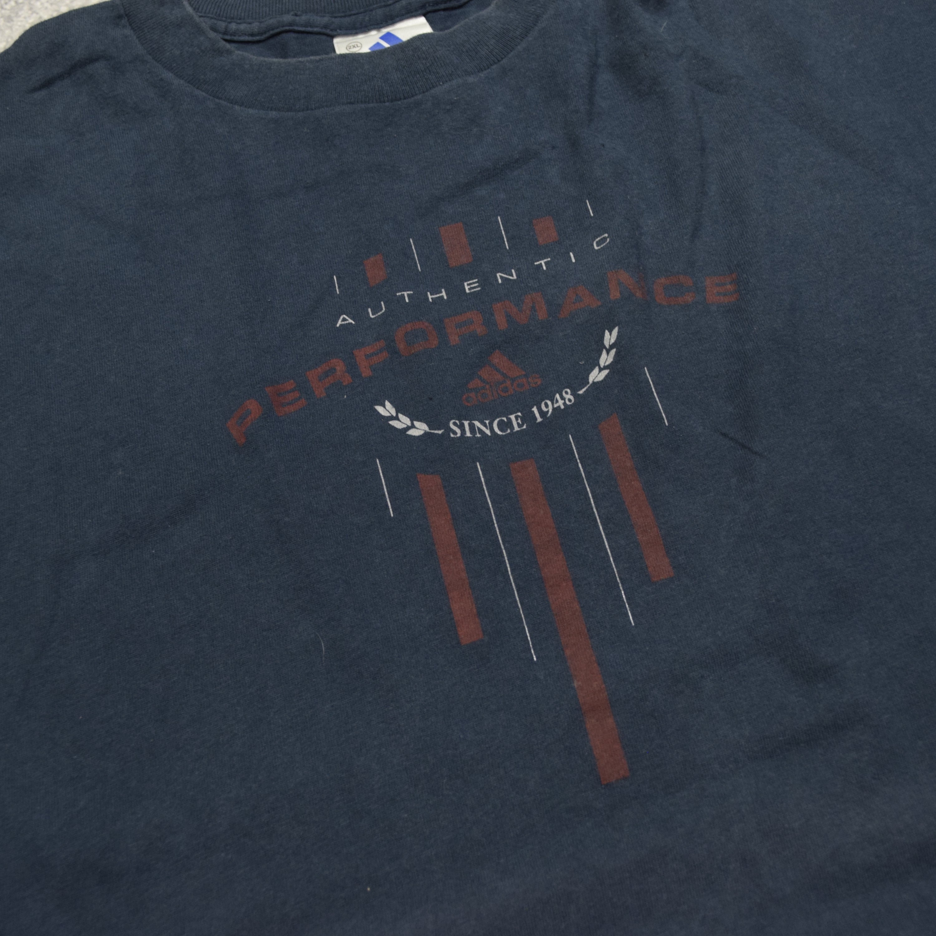 2000s Adidas T-Shirt