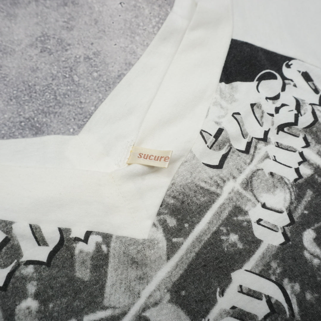 Sucure Graphic Crop Top