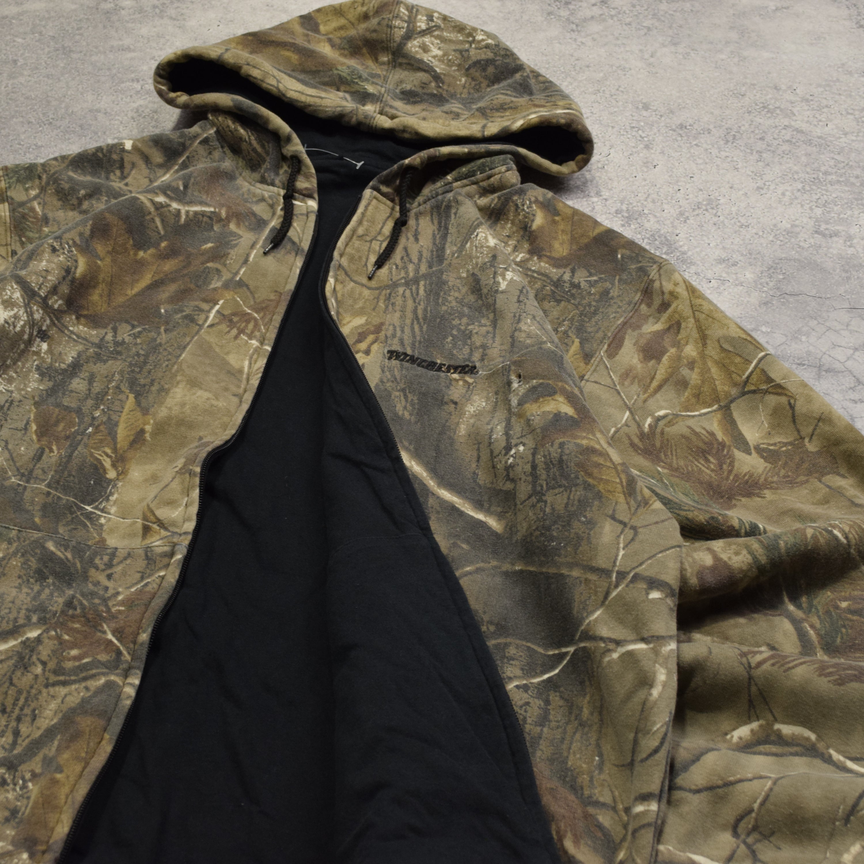 2000s Winchester Realtree Hoodie