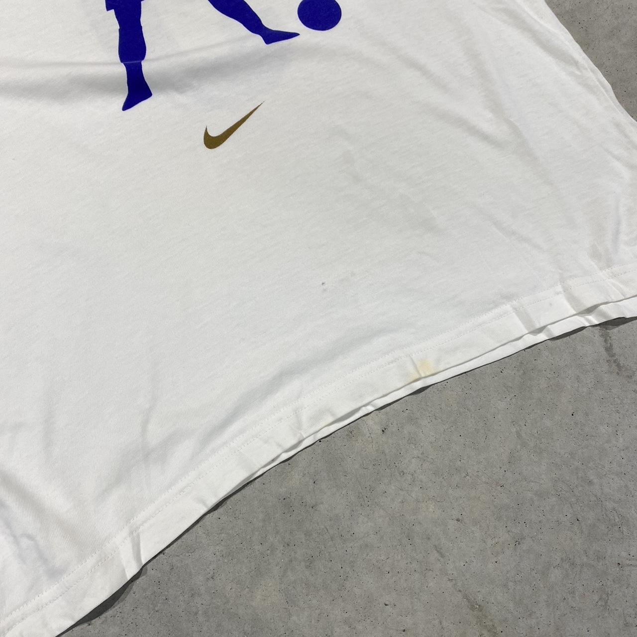 2000s Nike Graphic T-Shirt