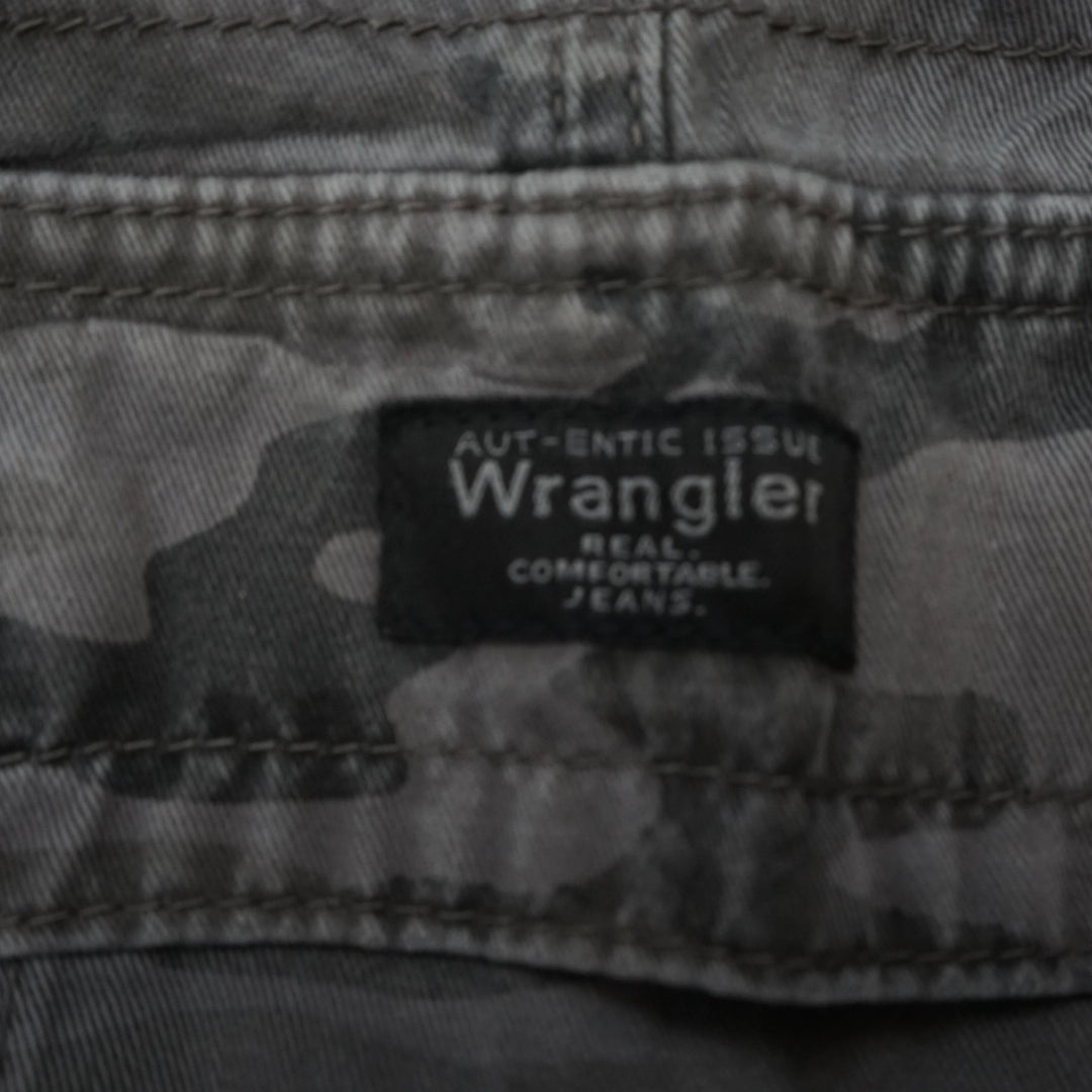Wrangler Camo Pattern Cargo Shorts