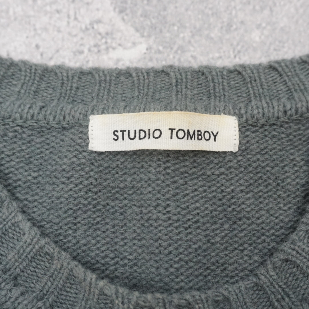 Studio Tomboy Sweater