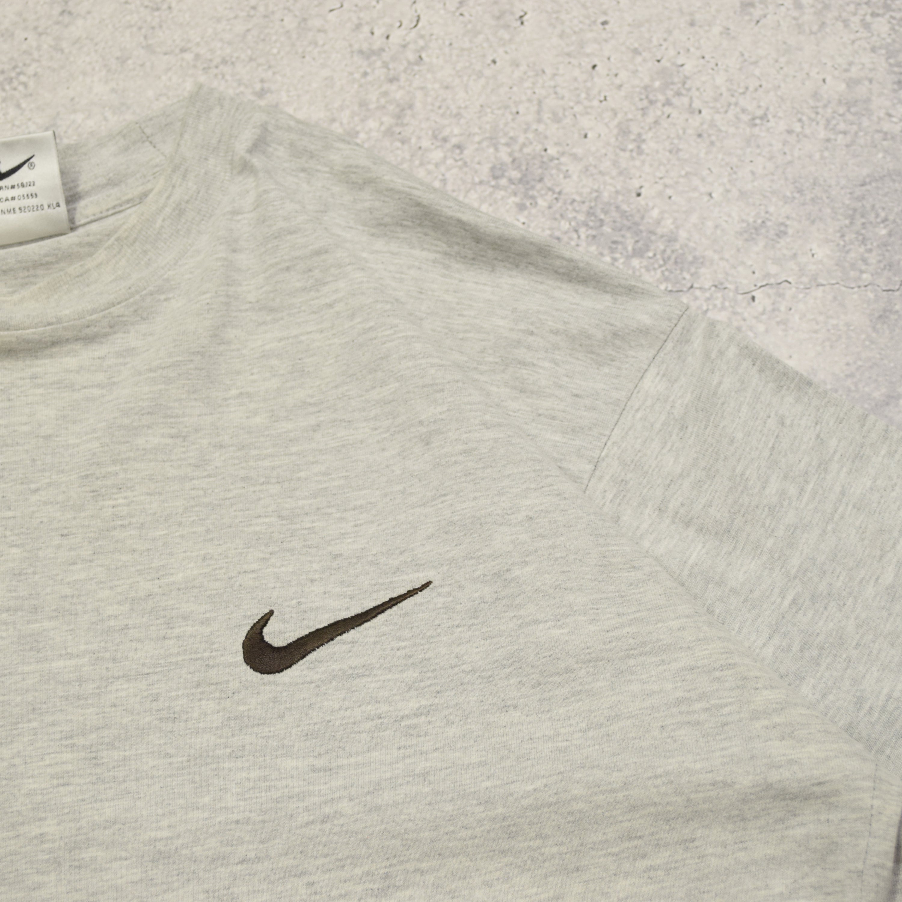 2000s Nike T-Shirt