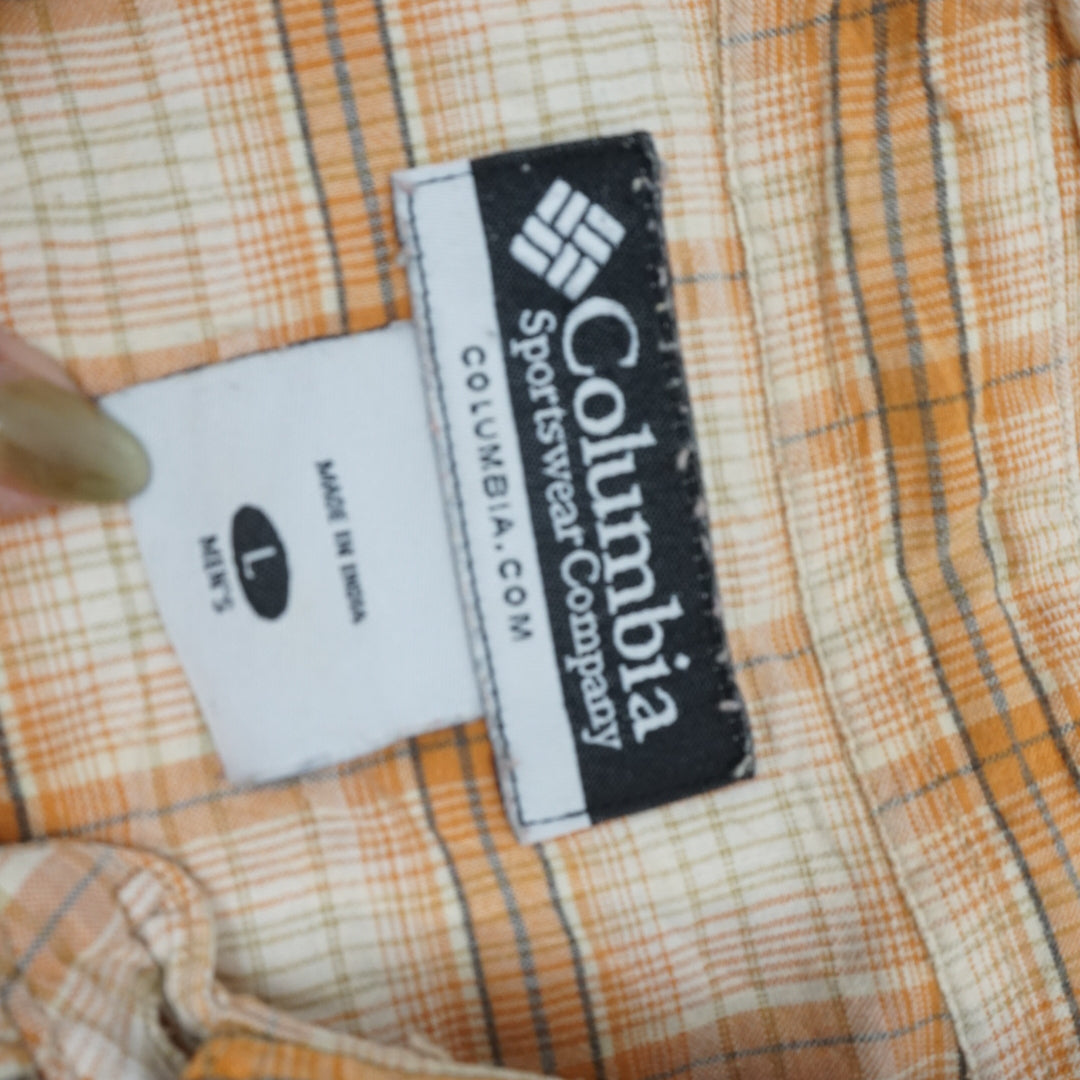 2000s Columbia Plaid Short Sleeve Shirt