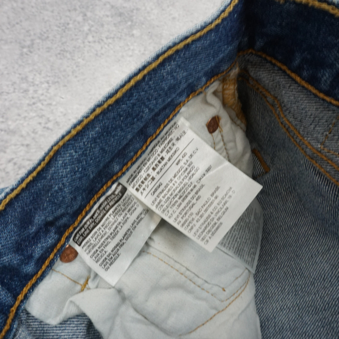 Levi's 501 Straight Leg Jeans