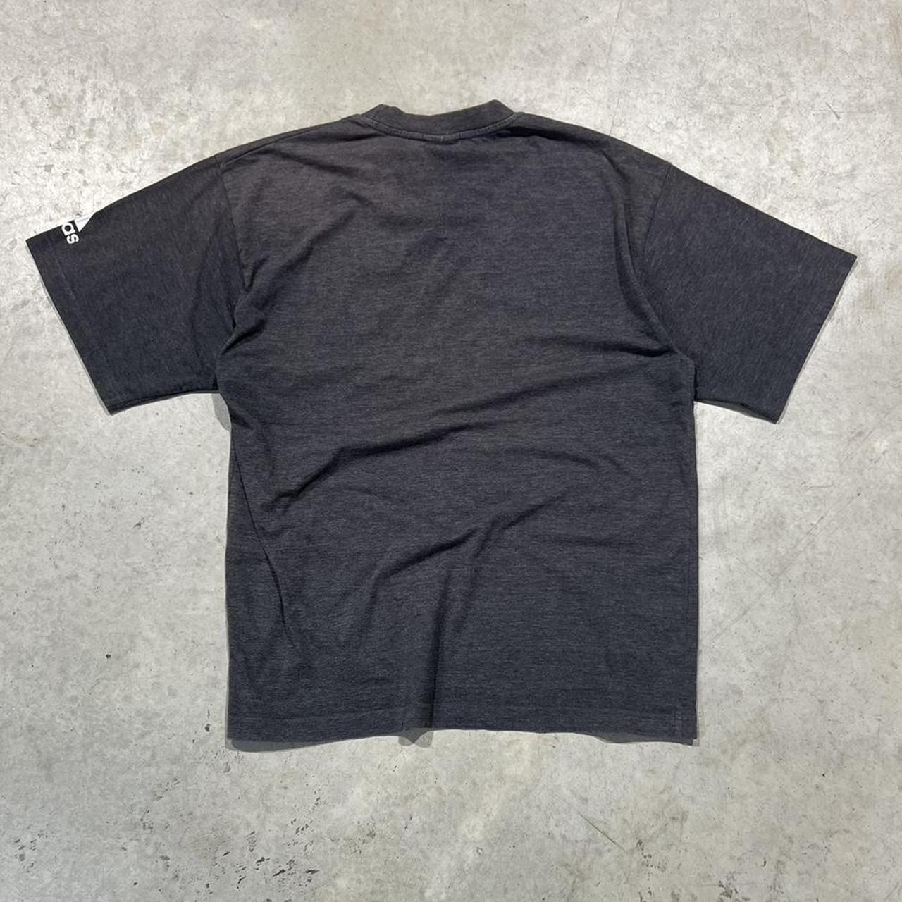 2000s Adidas Graphic Y2K T-Shirt Boxy