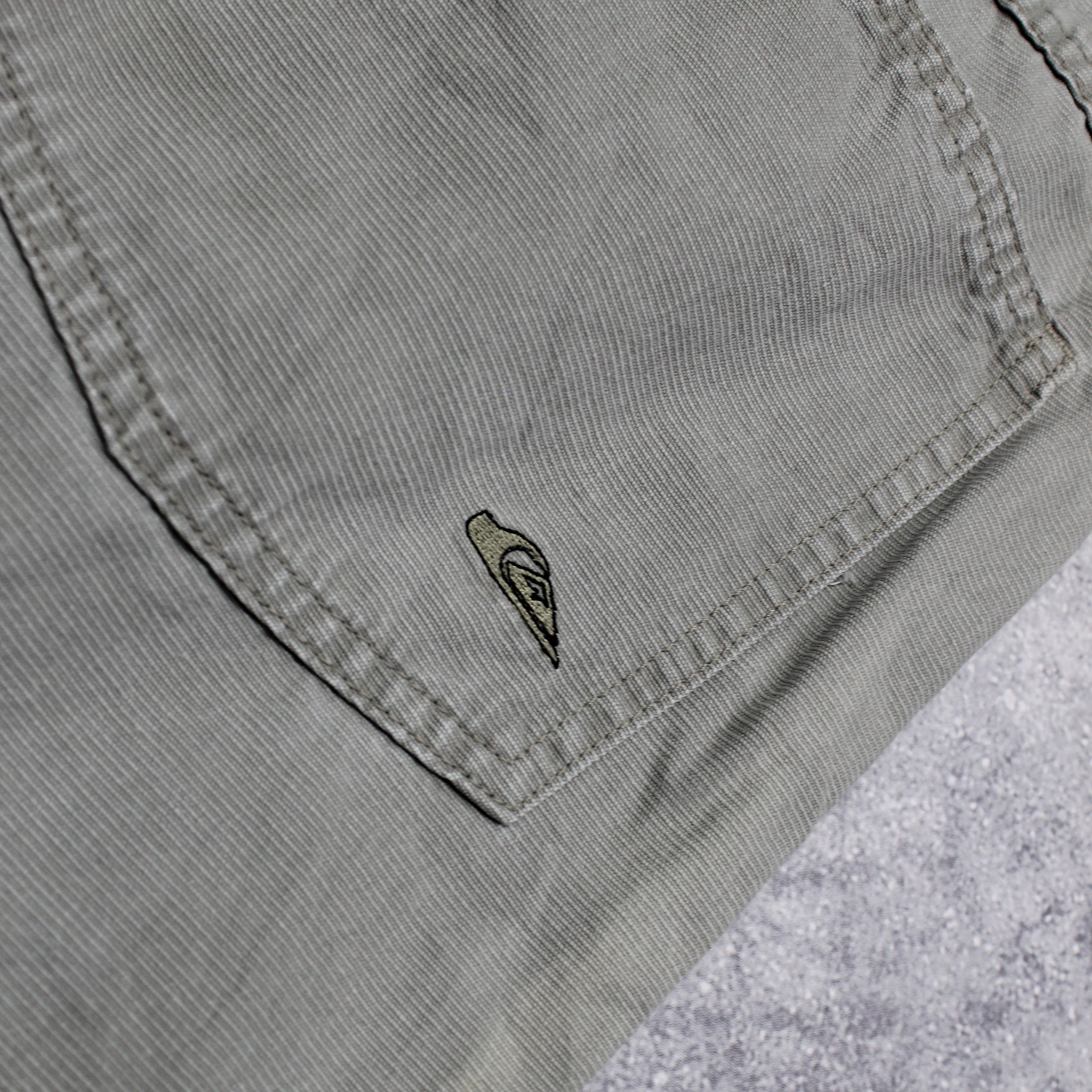 2000s Quiksilver Pants