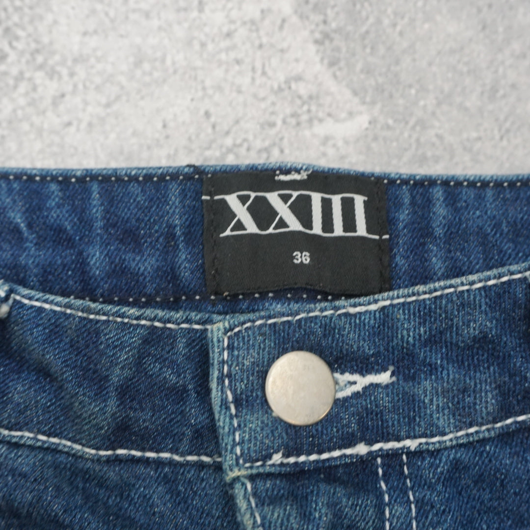 Xxii Shorts