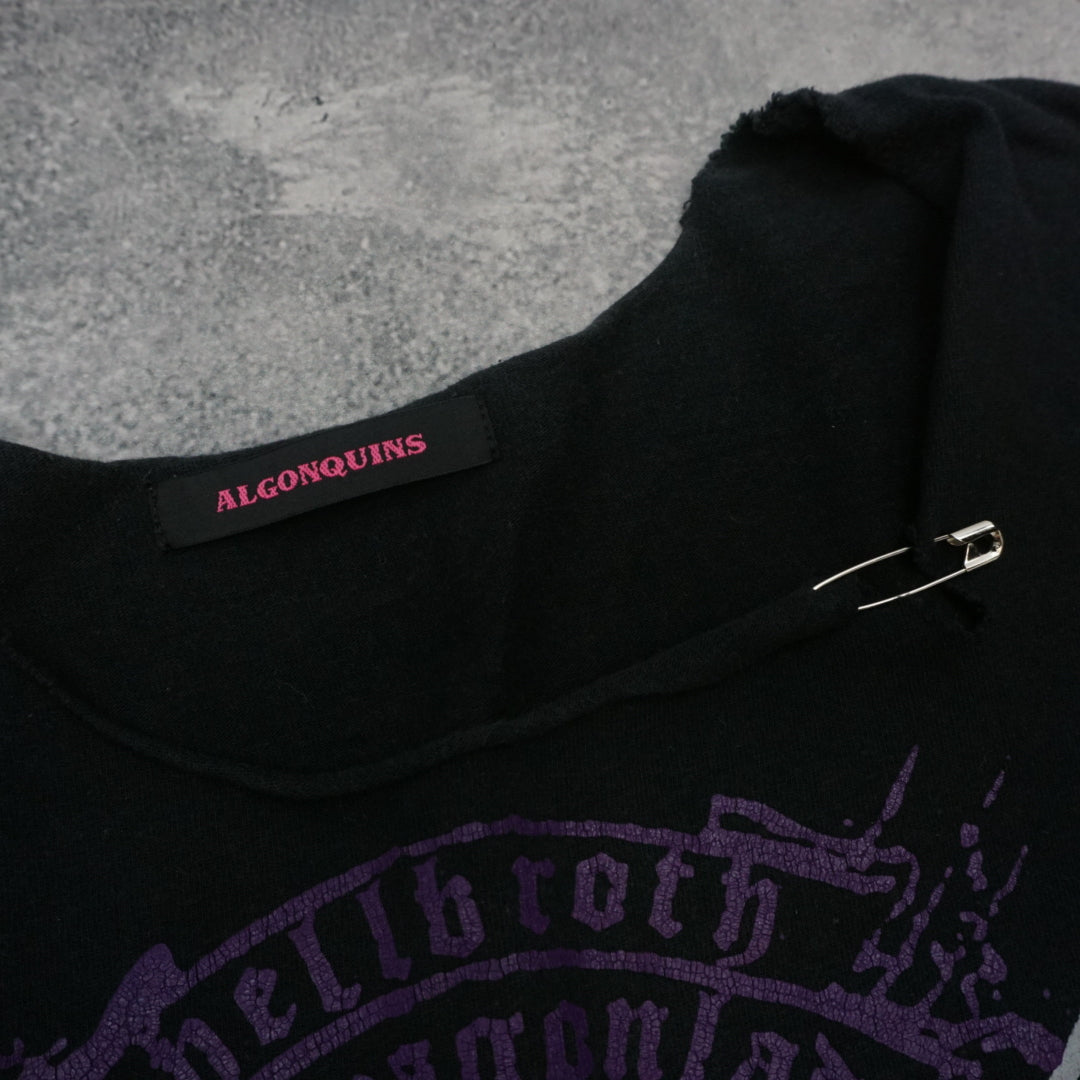 2000s Algonquins Hellbroth Graphic Crop Distressed T-Shirt