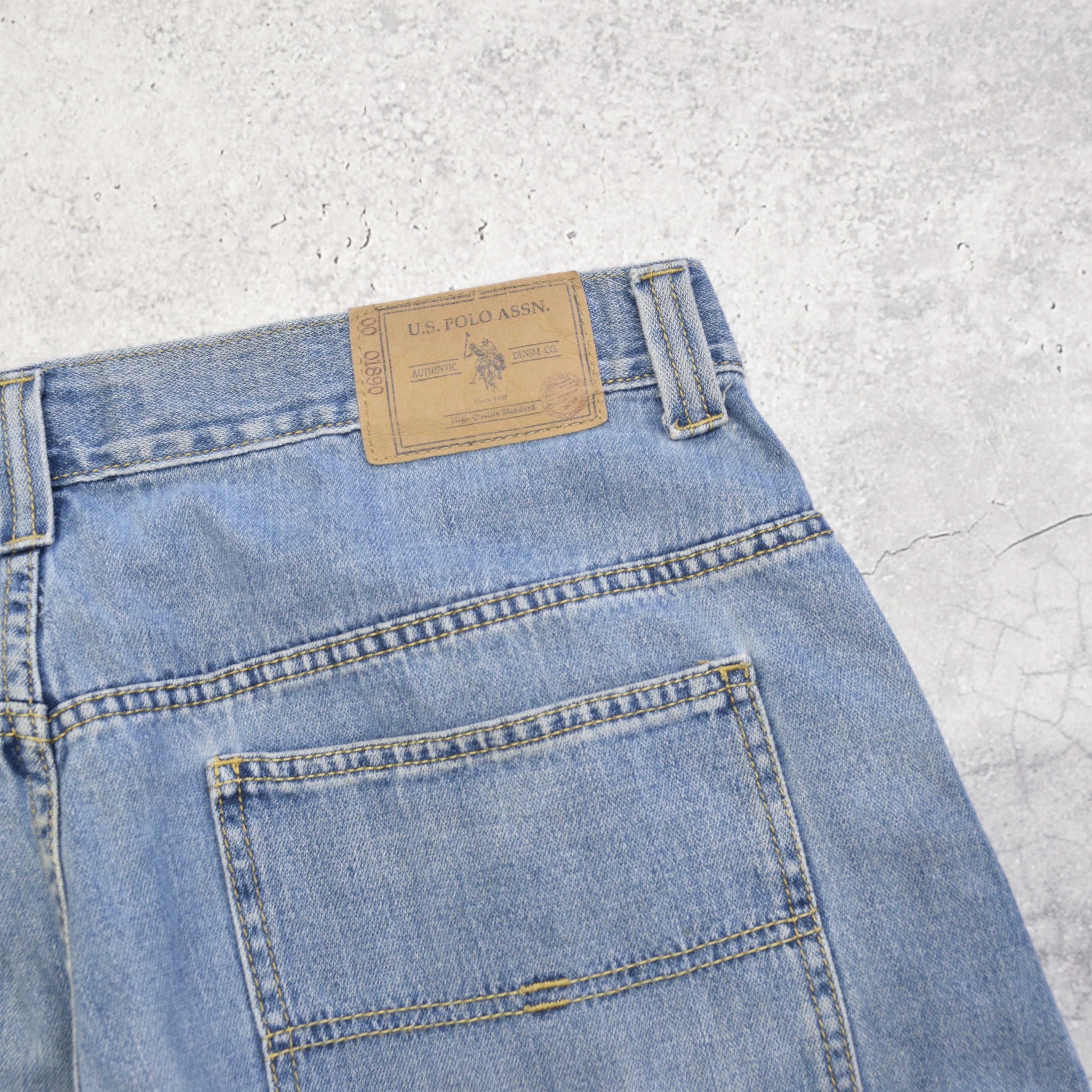 2000s U.S. Polo Assn. Carpenter Jorts