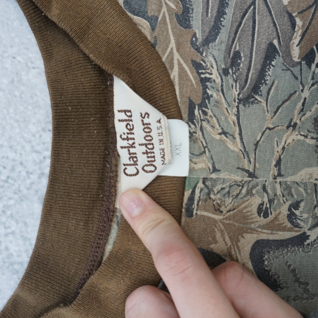 90s Clarsfield Outdoors Camo T-Shirt
