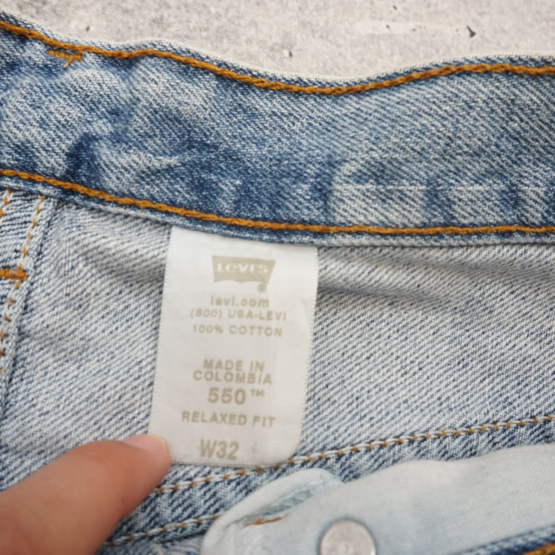 2000s Levi's 550 Relaxed Fit Jorts