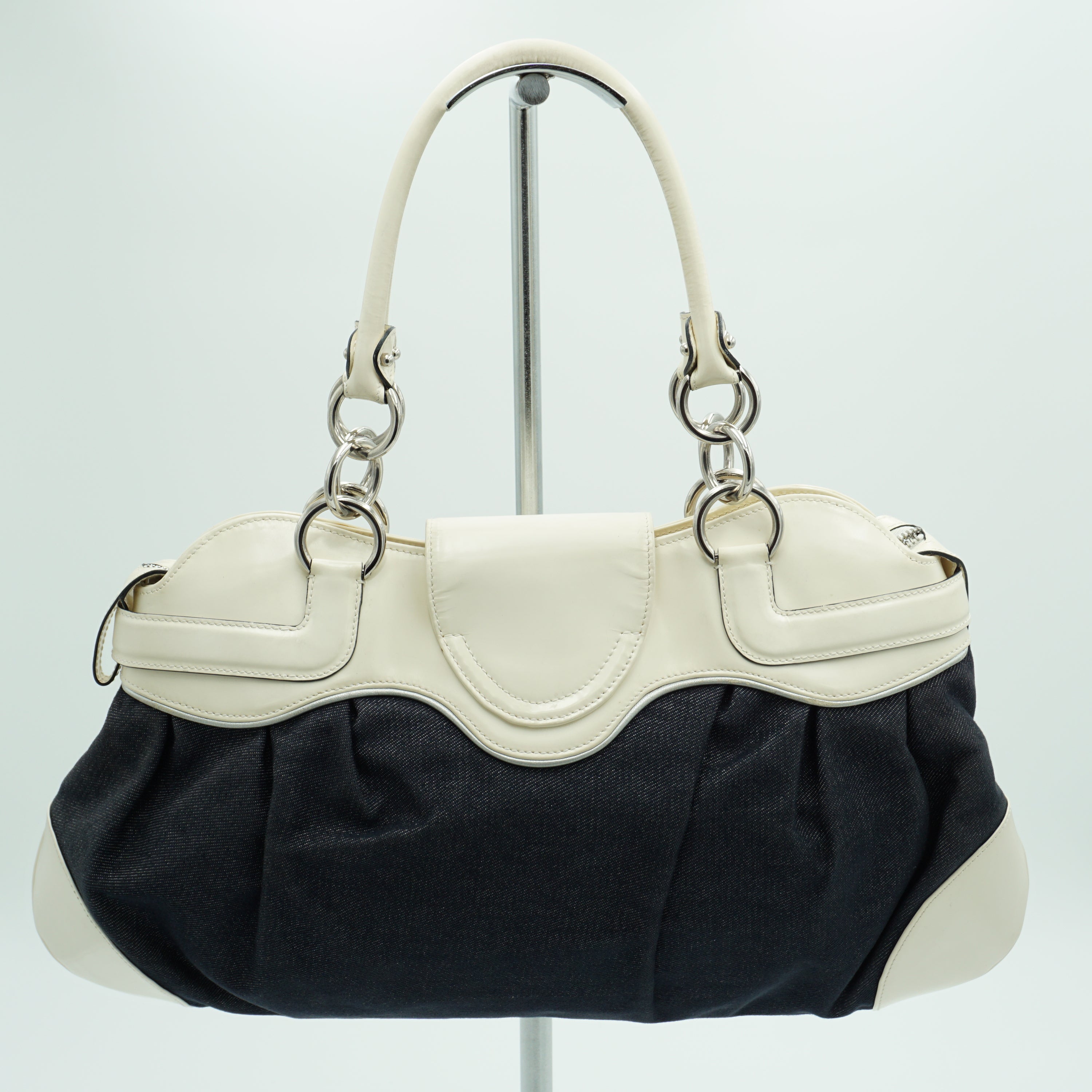 2000s Salvatore Ferragamo Handbag