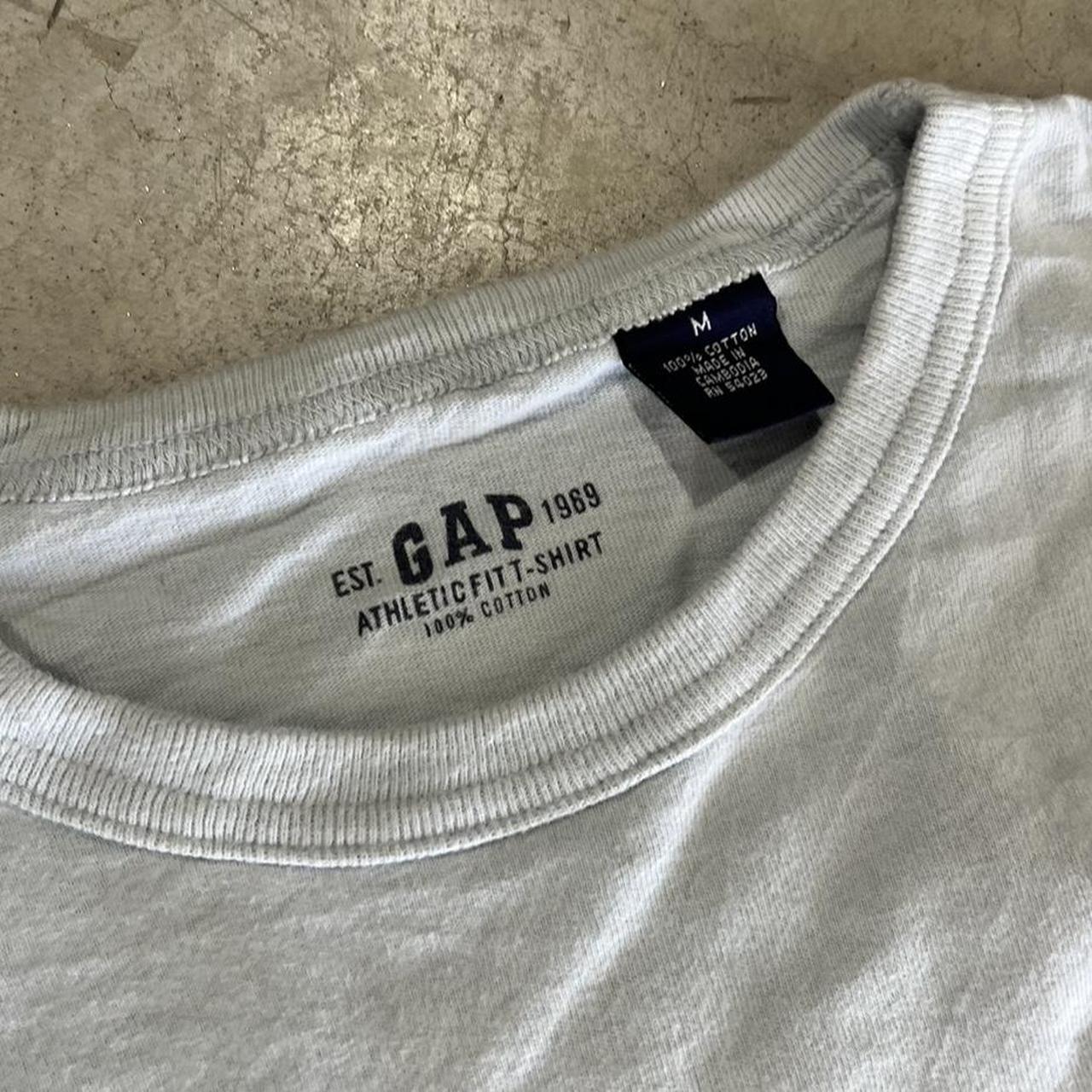 2000s GAP Graphic T-Shirt