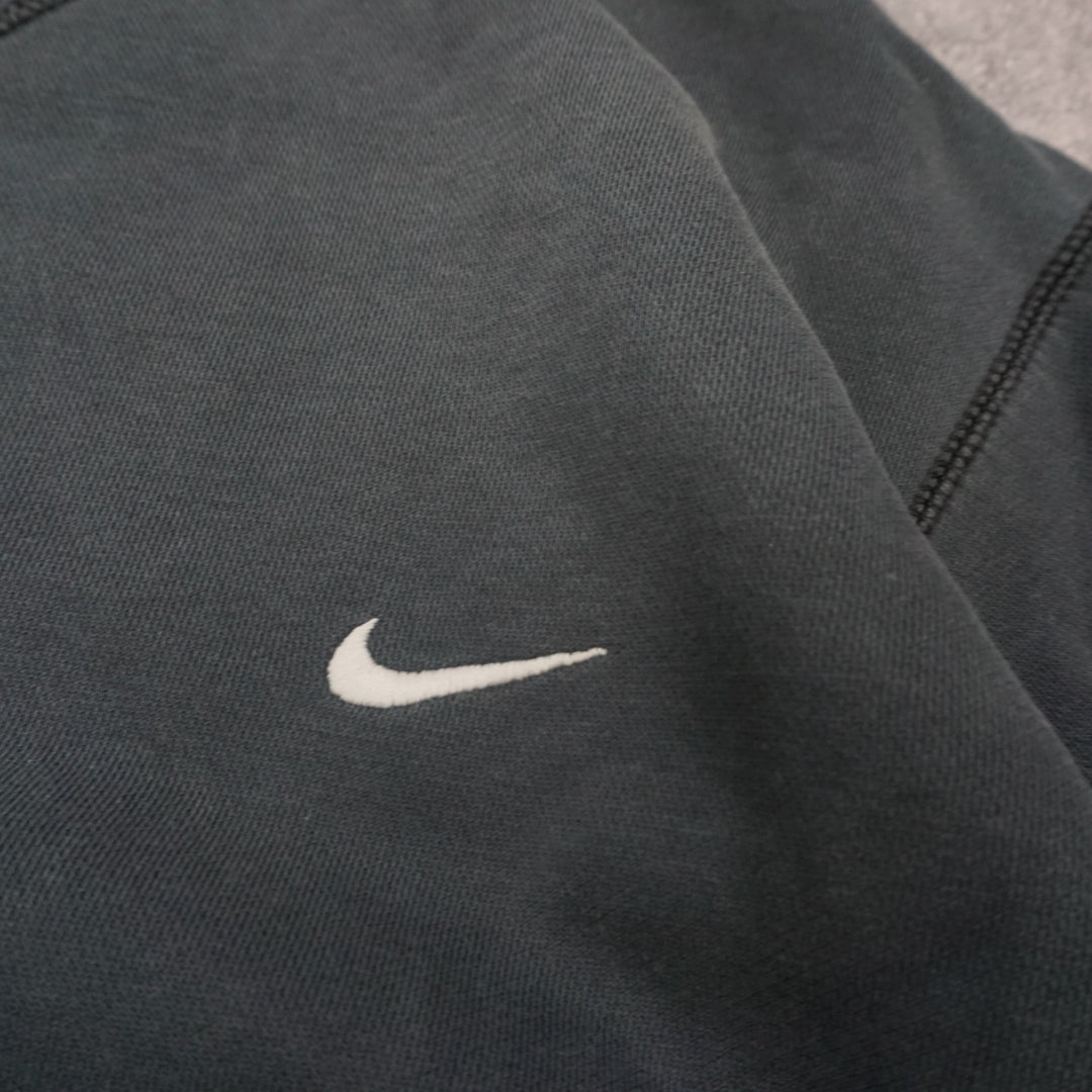 Nike Sweater