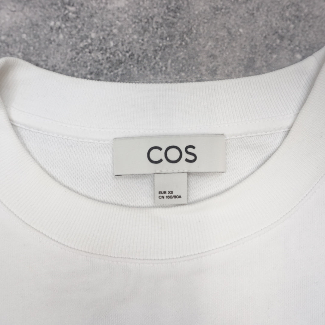 Cos T-Shirt