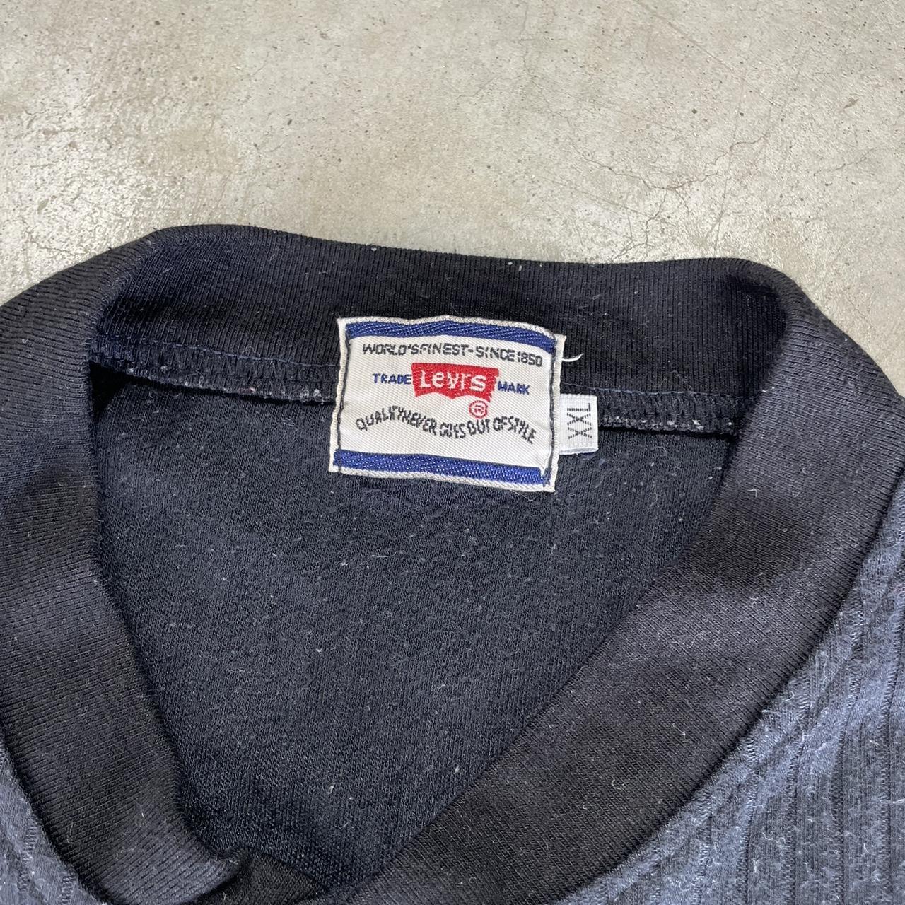 2000s Levi’s Ribbed T-Shirt Top