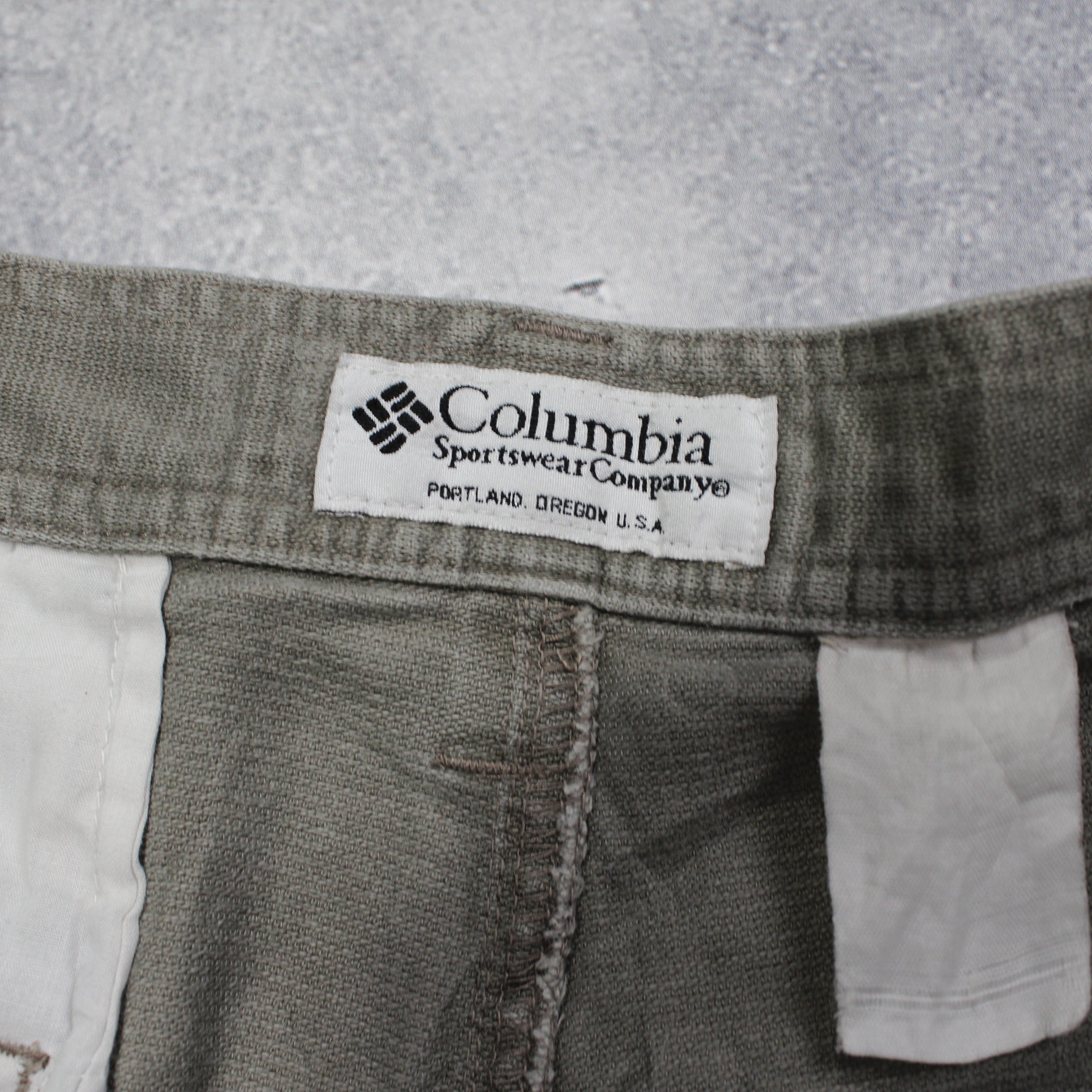 2000s Columbia Cargo Shorts