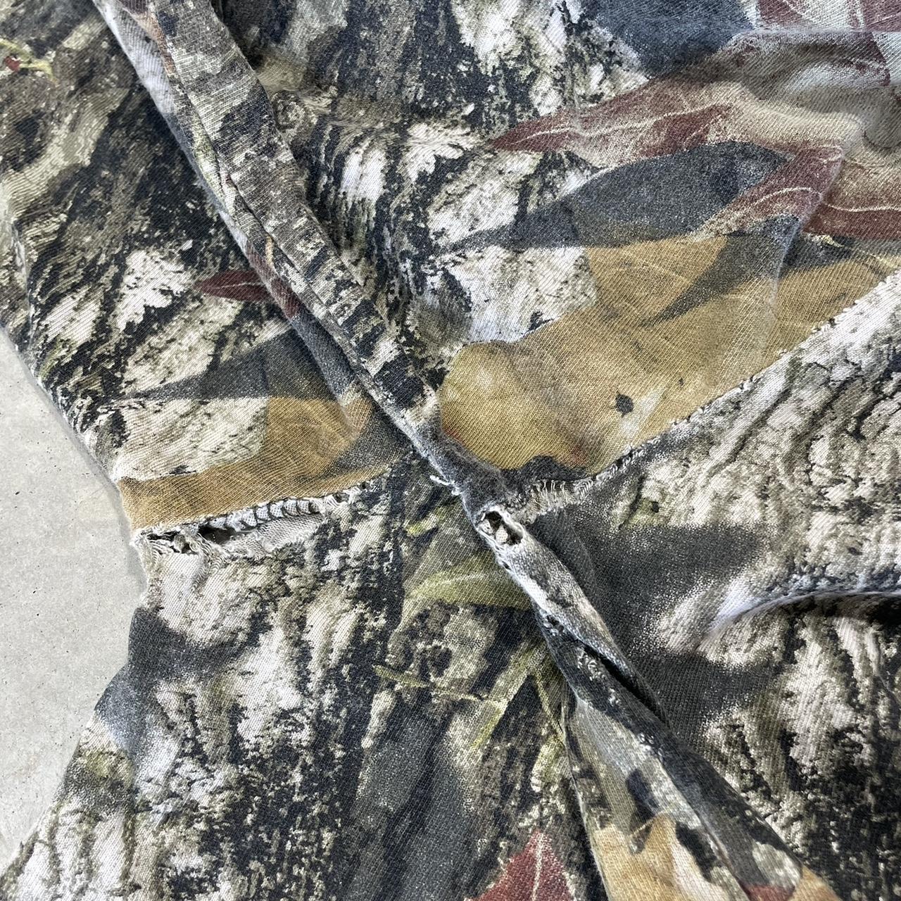 2000s Realtree Camo T-Shirt