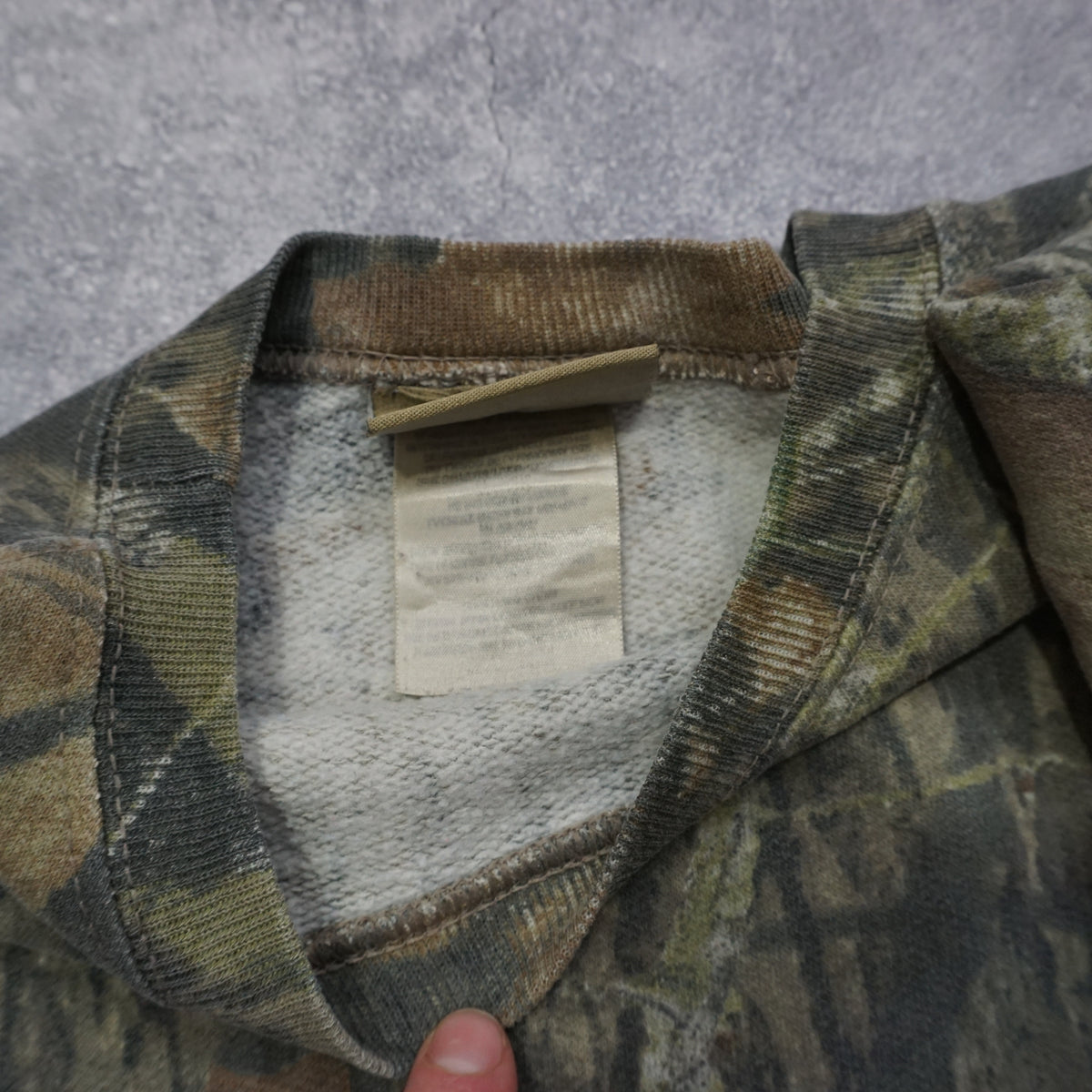 2000s Jerzees Realtree Crewneck