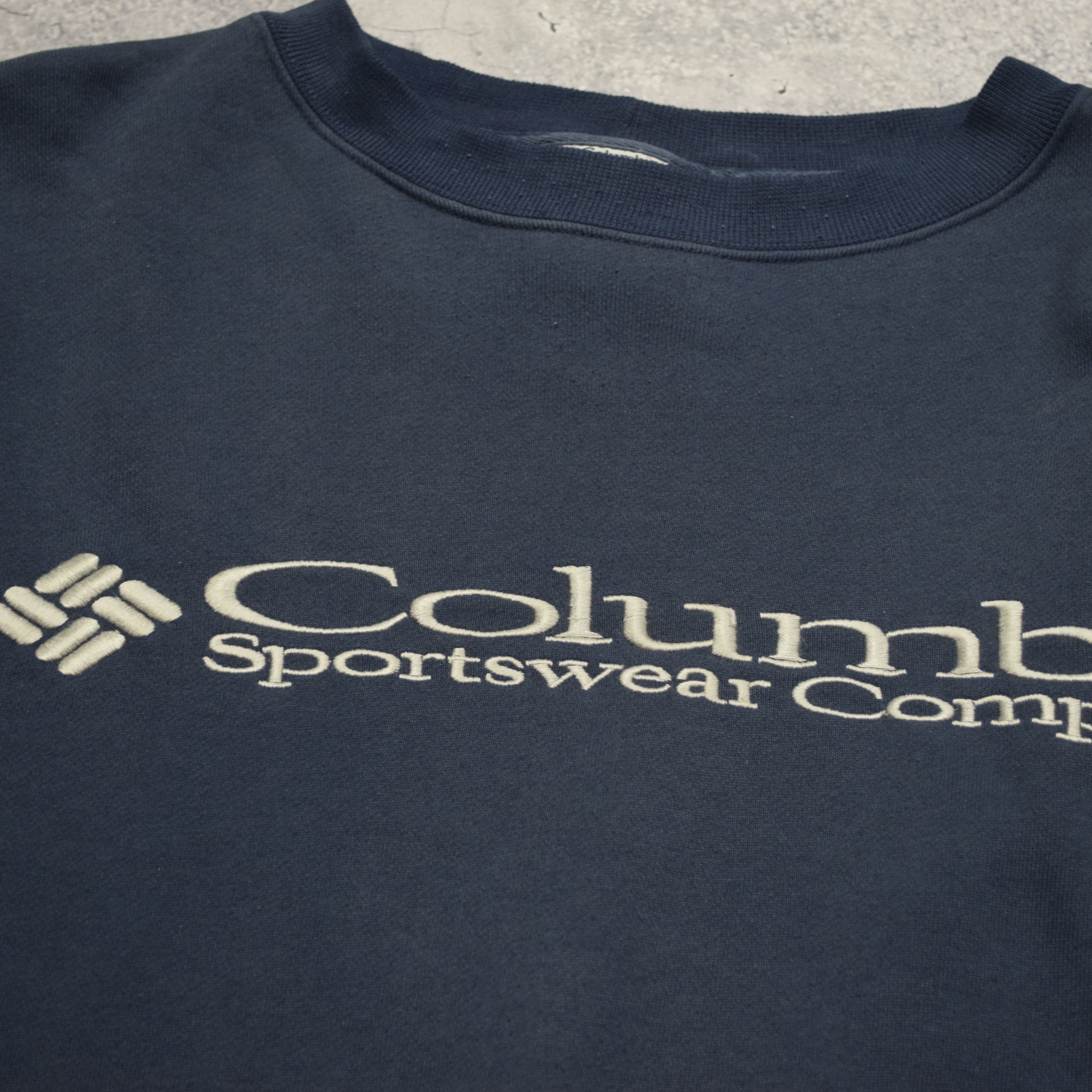 90s Columbia Crewneck