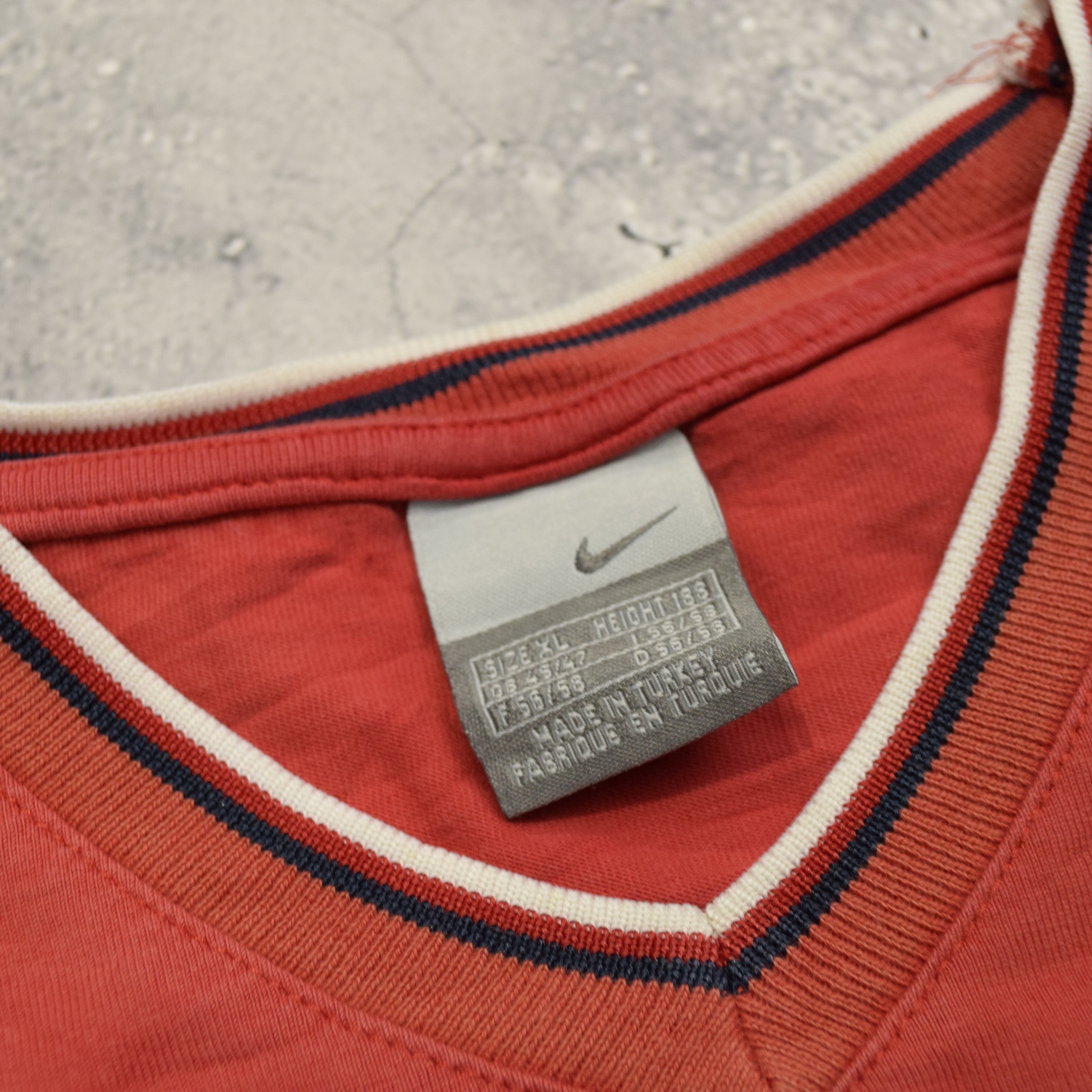 2000s Nike T-Shirt