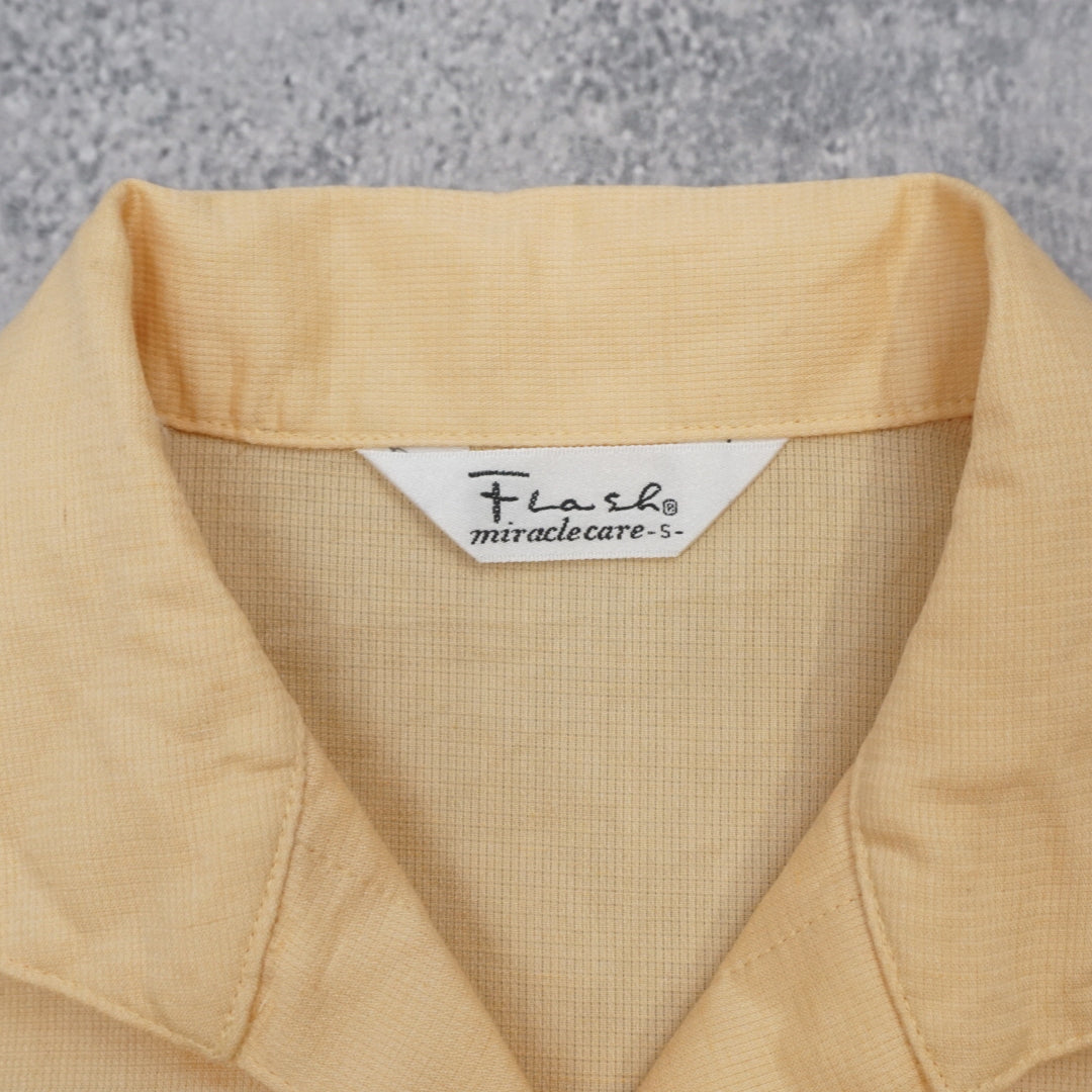 Flash Button Up