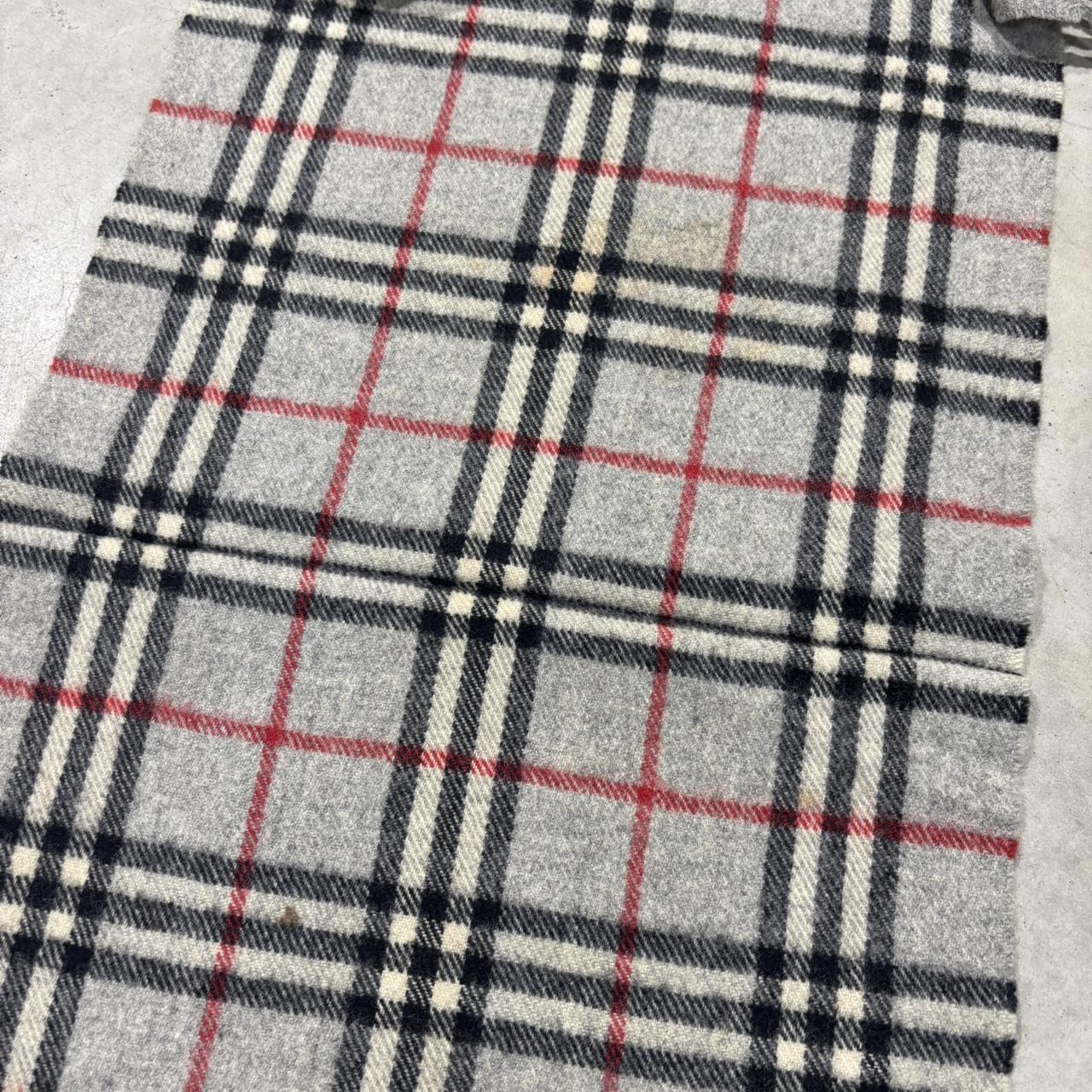 90s Burberrys Plaid Scarf