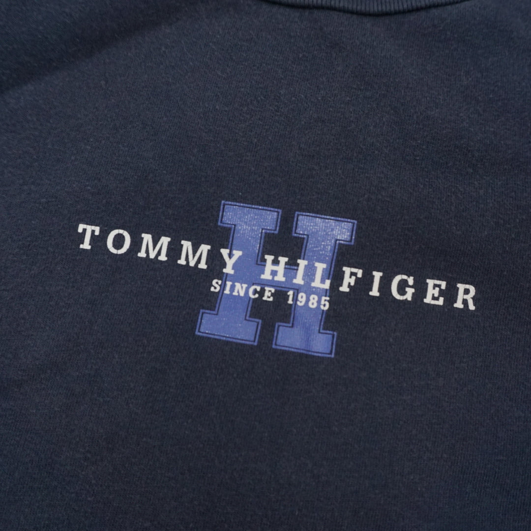 2000s Tommy Hilfiger T-Shirt