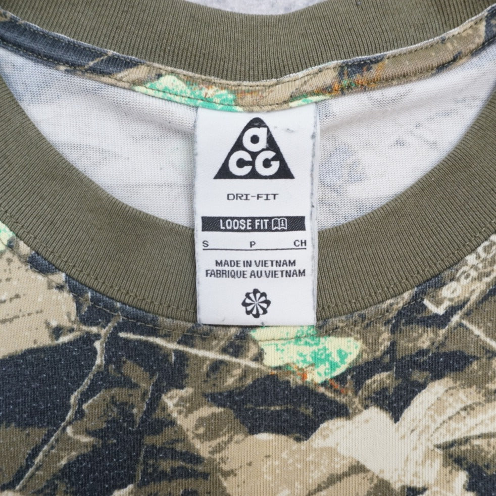 Nike ACG Leafcutter Camo Loose Fit T-Shirt