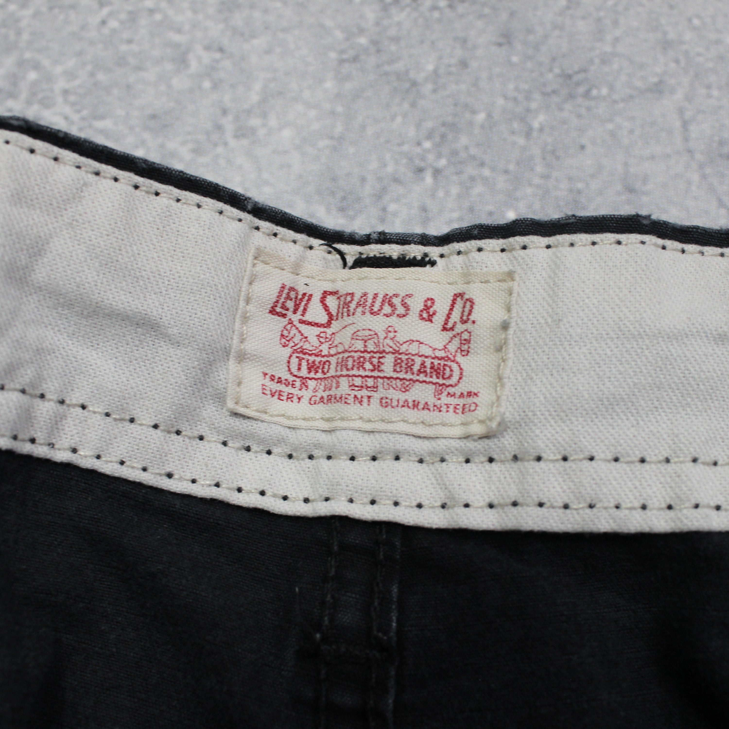 2000s Levi's Cargo Shorts