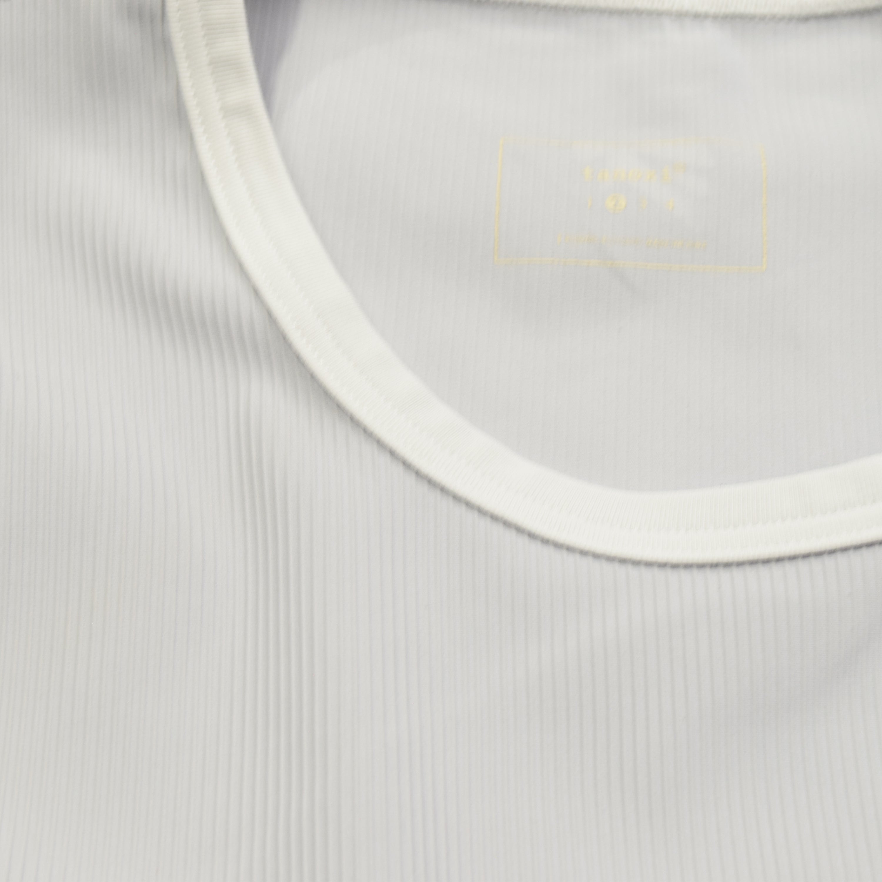 2000s Tanoxi  Activewear Tank Top