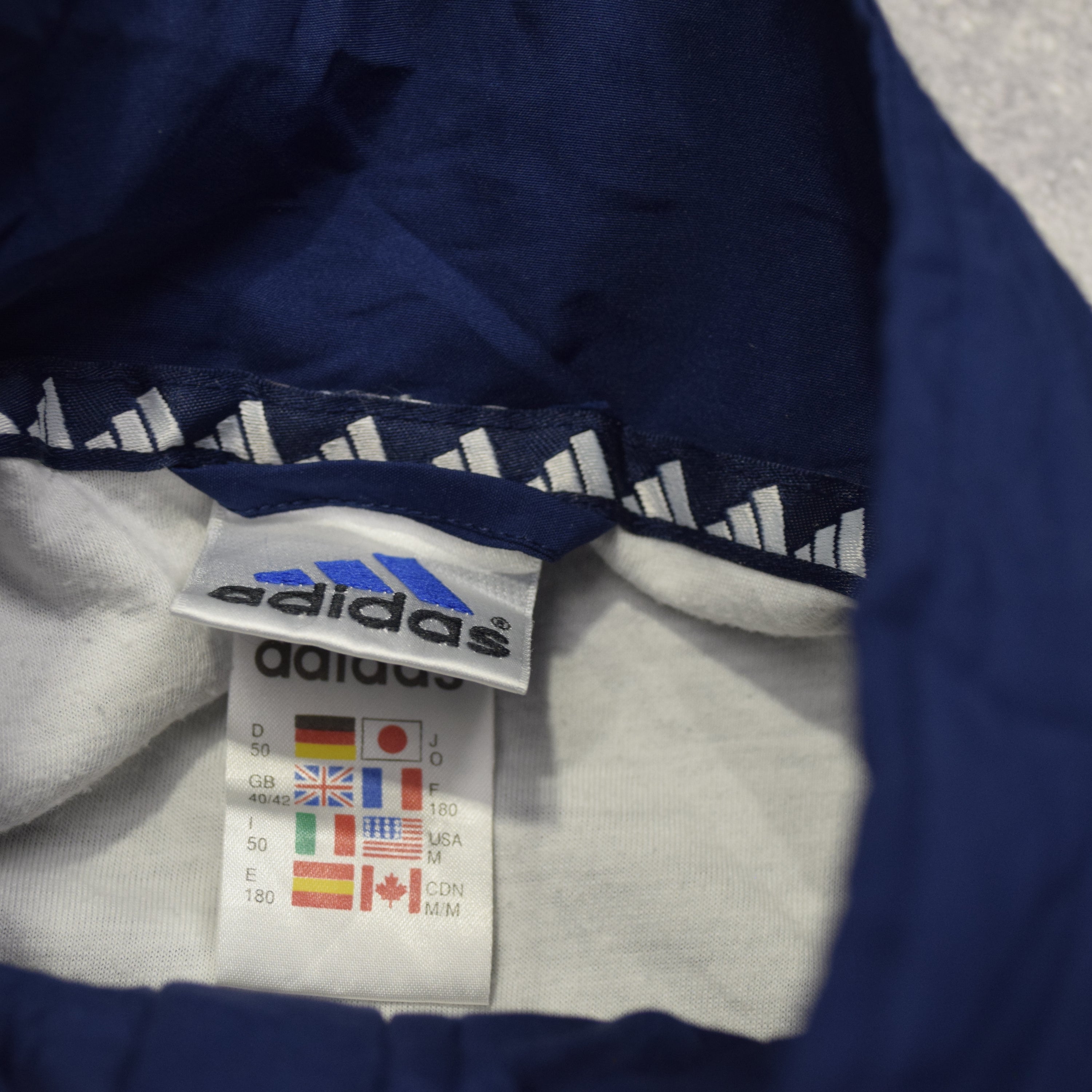 90s Adidas Boxy Fit Cinched Windbreaker