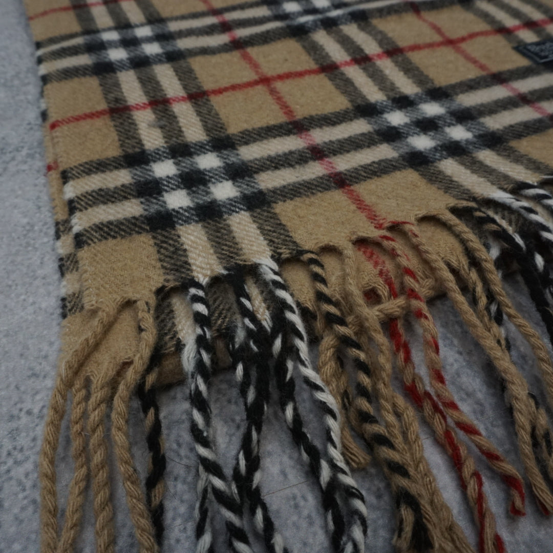 90s Burberrys Nova Check Lambswool Scarf