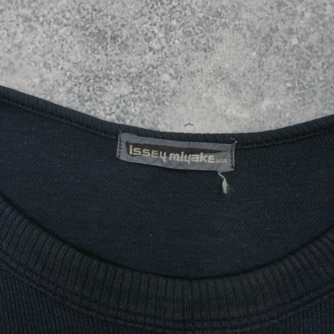 Issey Miyake Sweater