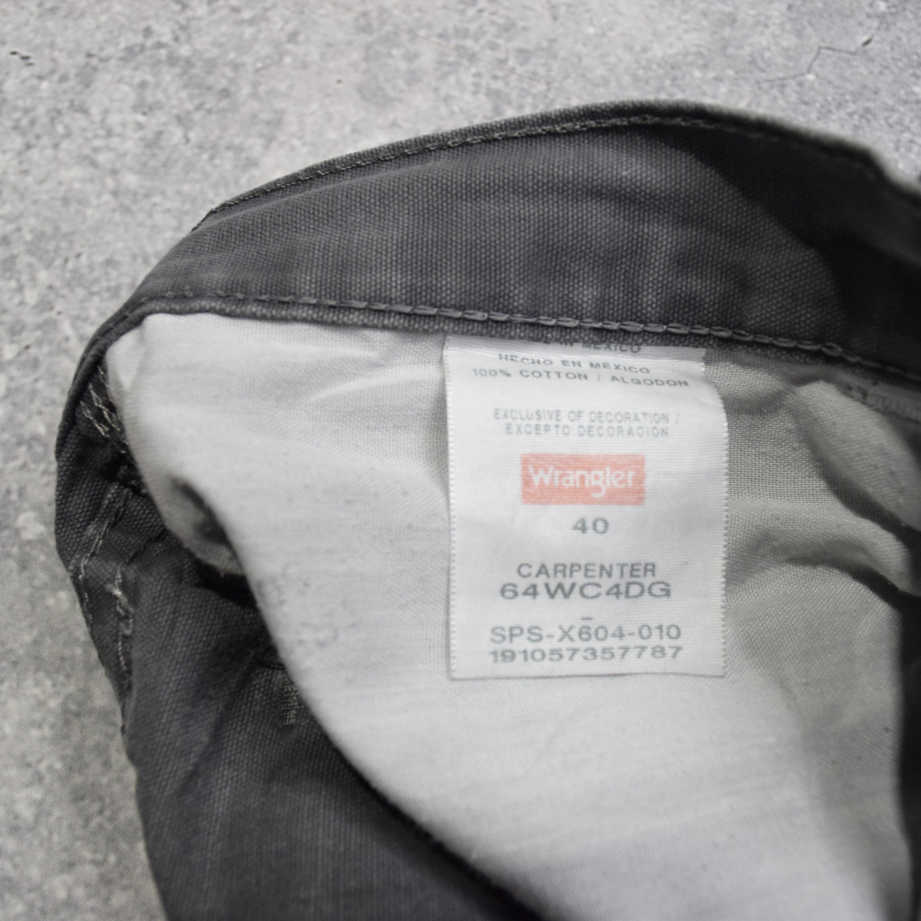 2000s Wrangler Carpenter Shorts
