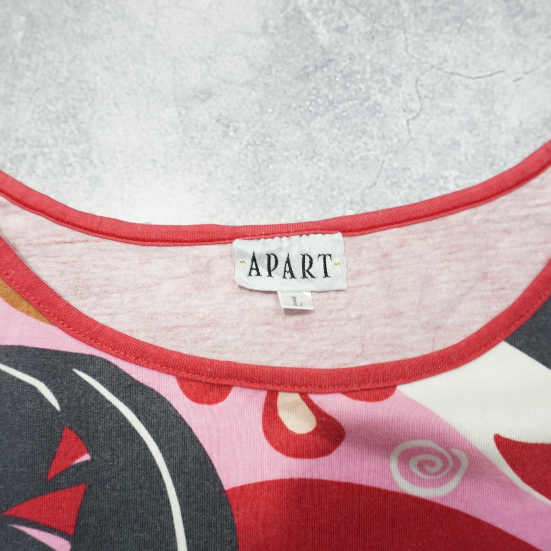2000s Apart Graphic Top
