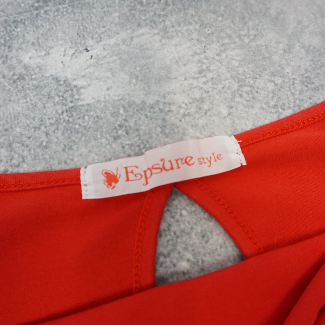 2000s Epsure Style Graphic Keyhole Back Top
