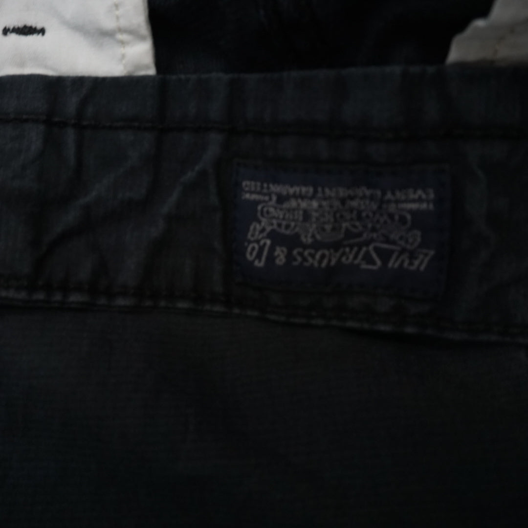 2000s Levis Cargo Shorts
