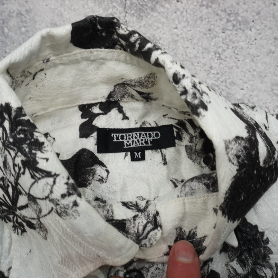 2000s Tornado Mart Floral Print Wrinkled Button Up