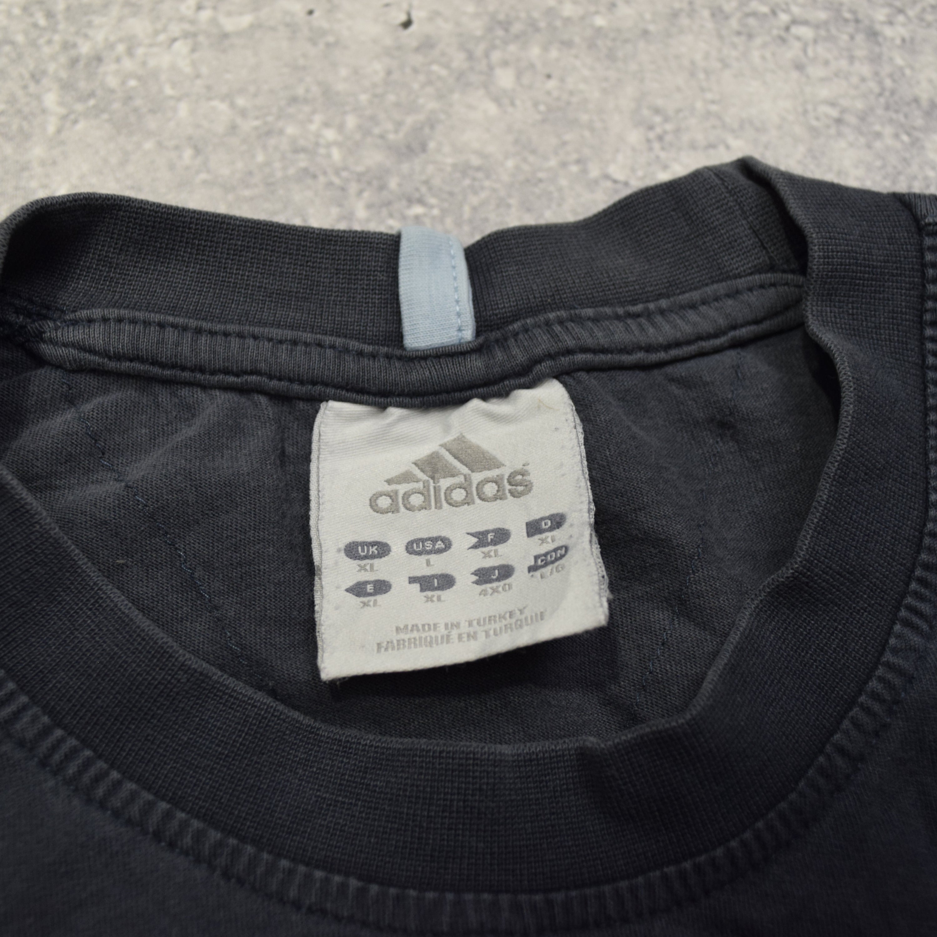2000s Adidas T-Shirt