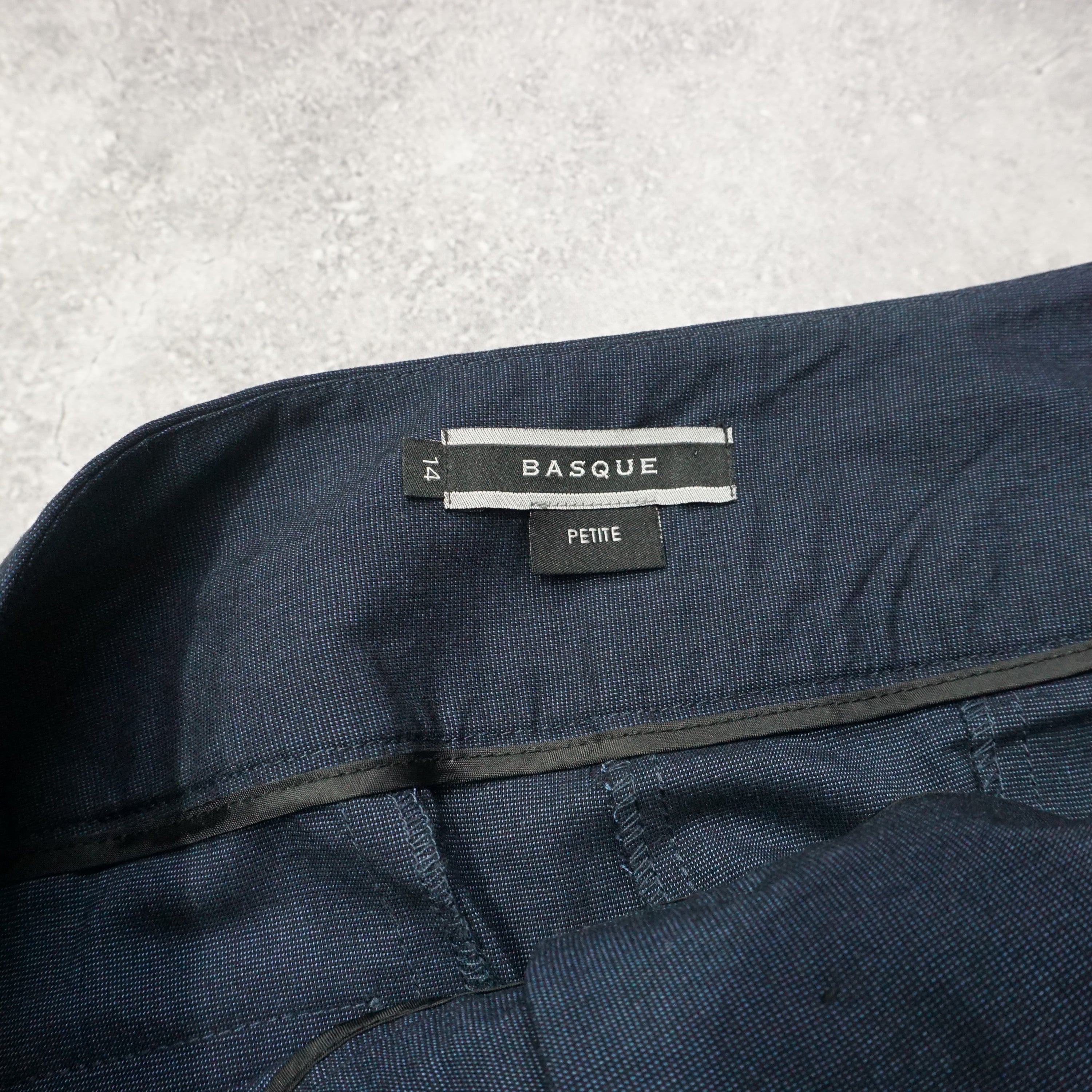 2000s Basque Triple Button Pants