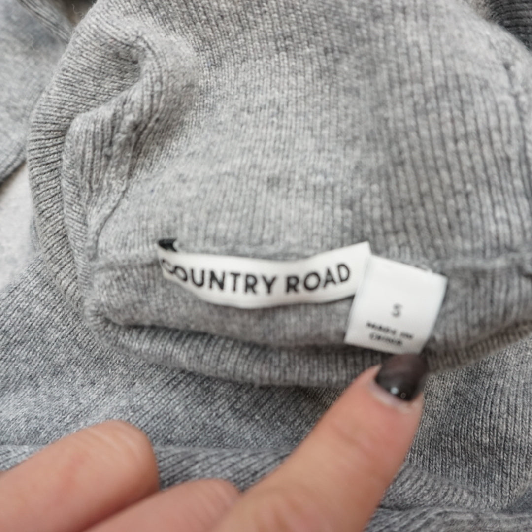 Country Road Casual Ribbed Knit Sweater