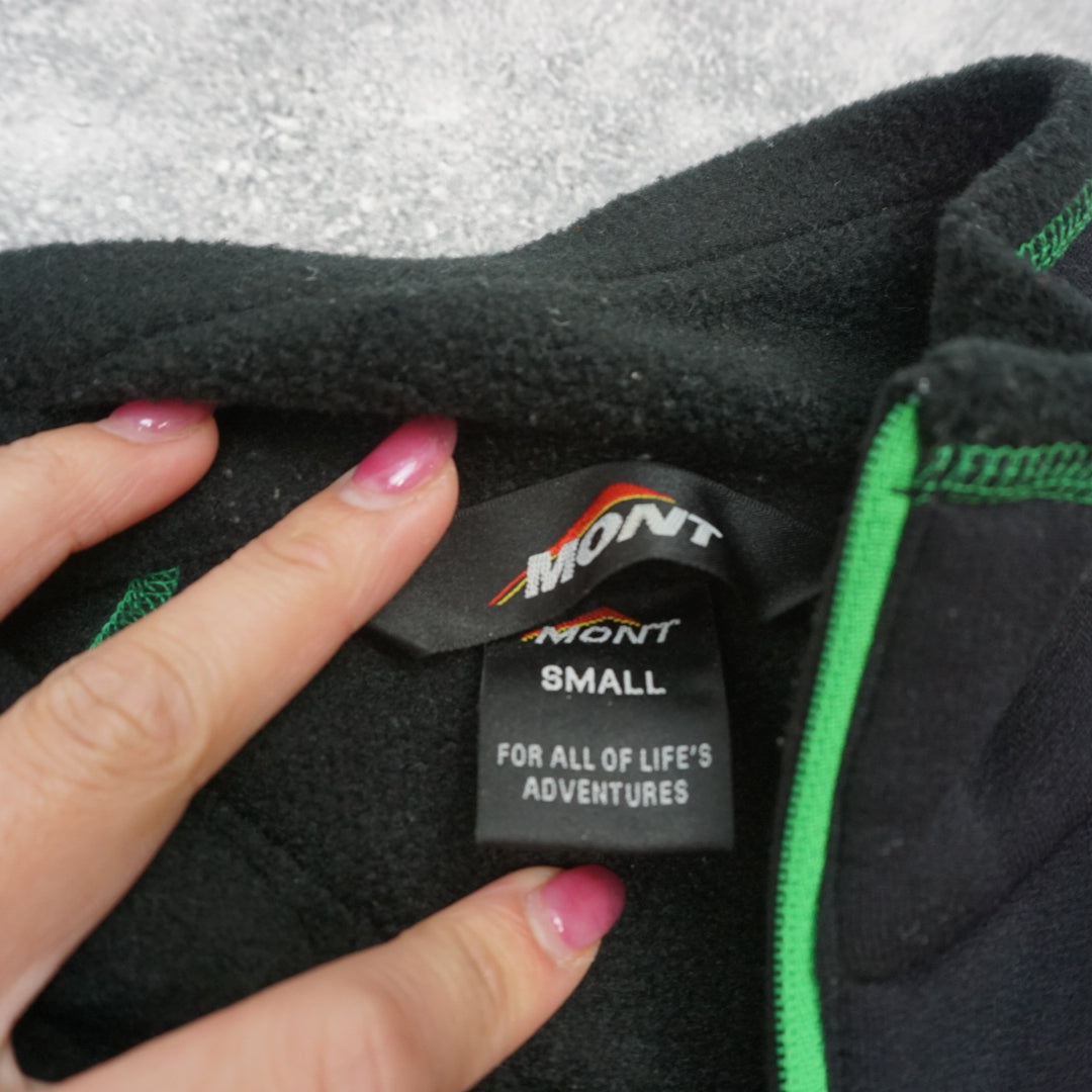 2000s Mont Quarter Zip Fleece