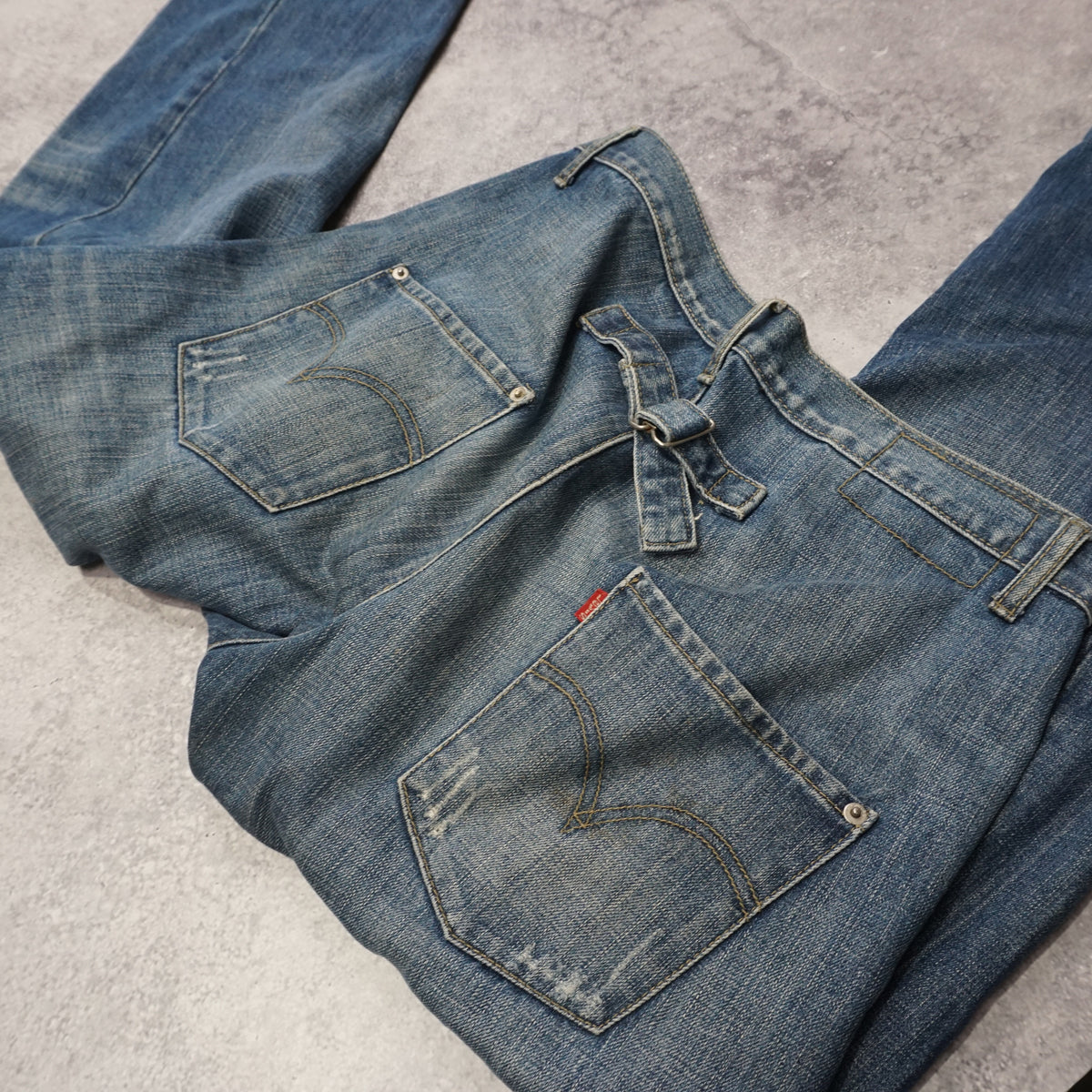 2000s Levi's Engineered Buckleback Jeans